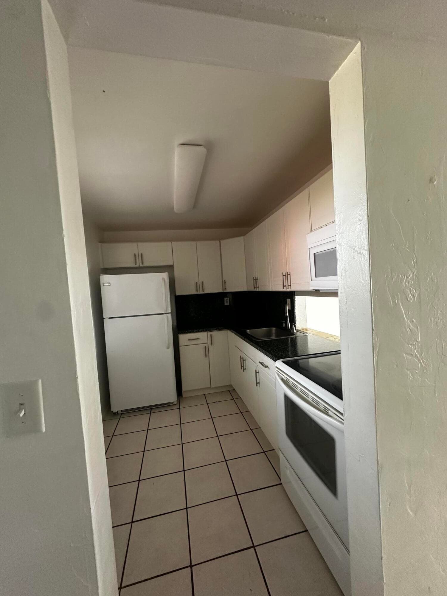 13707 Kendale Lakes Circle Ph13, Miami, FL 33183 — photo 27 of 30