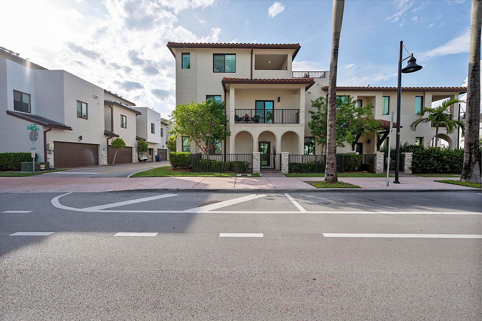 8321 Central Park Boulevard, Doral, FL 33166 — photo 3 of 81