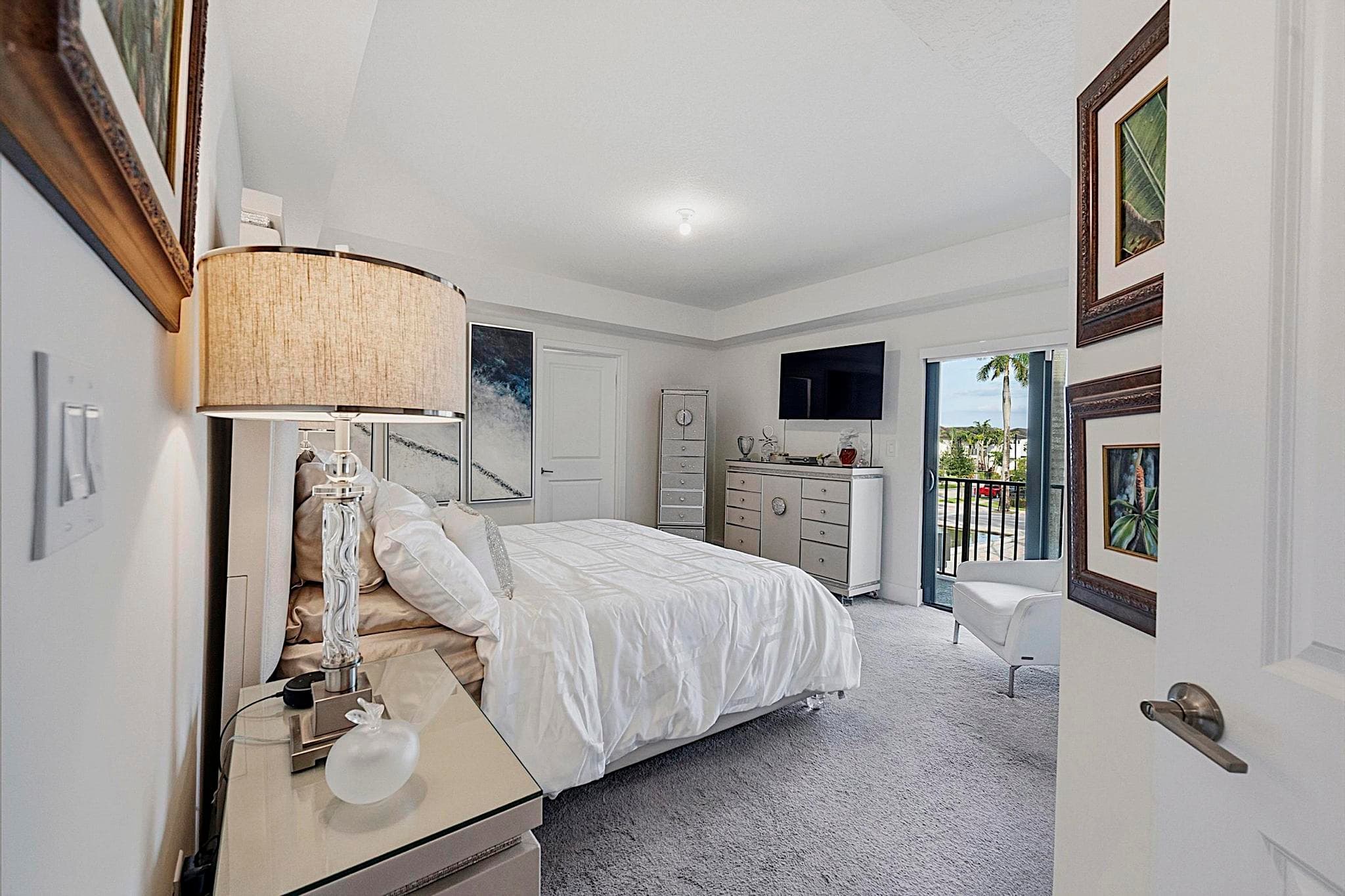 8321 Central Park Boulevard, Doral, FL 33166 — photo 28 of 81