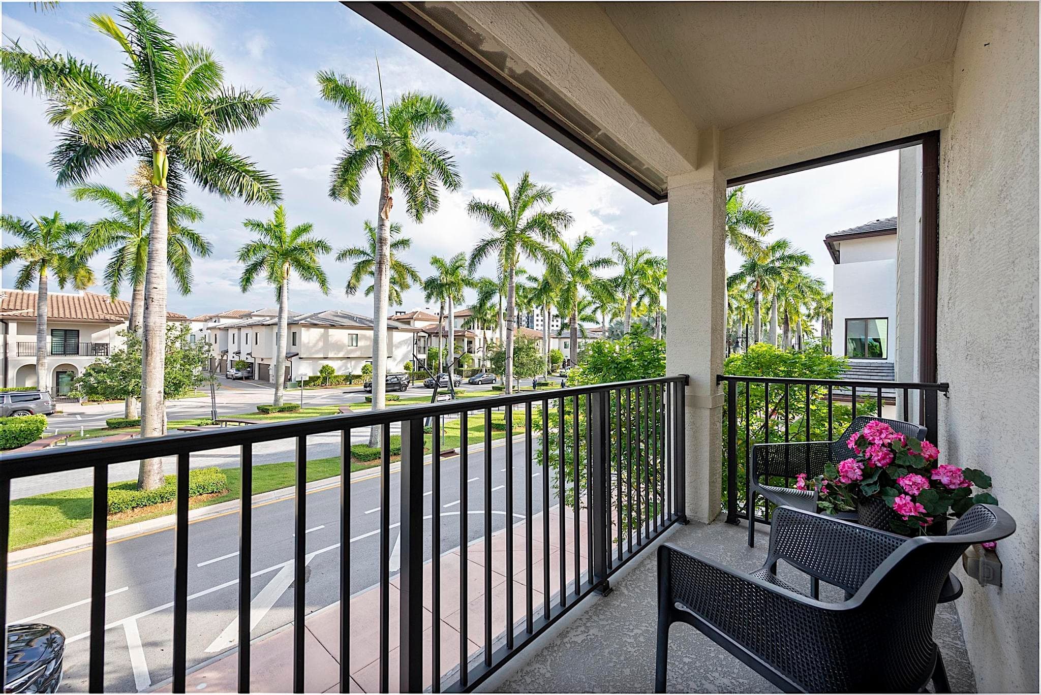 8321 Central Park Boulevard, Doral, FL 33166 — photo 34 of 81