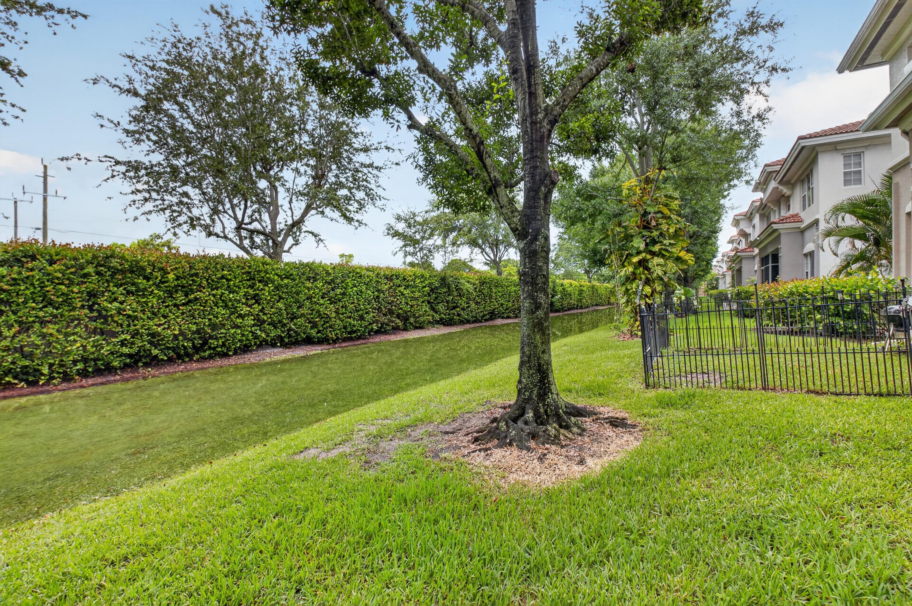 51 Lancaster Road, Boynton Beach, FL 33426 — photo 24 of 61