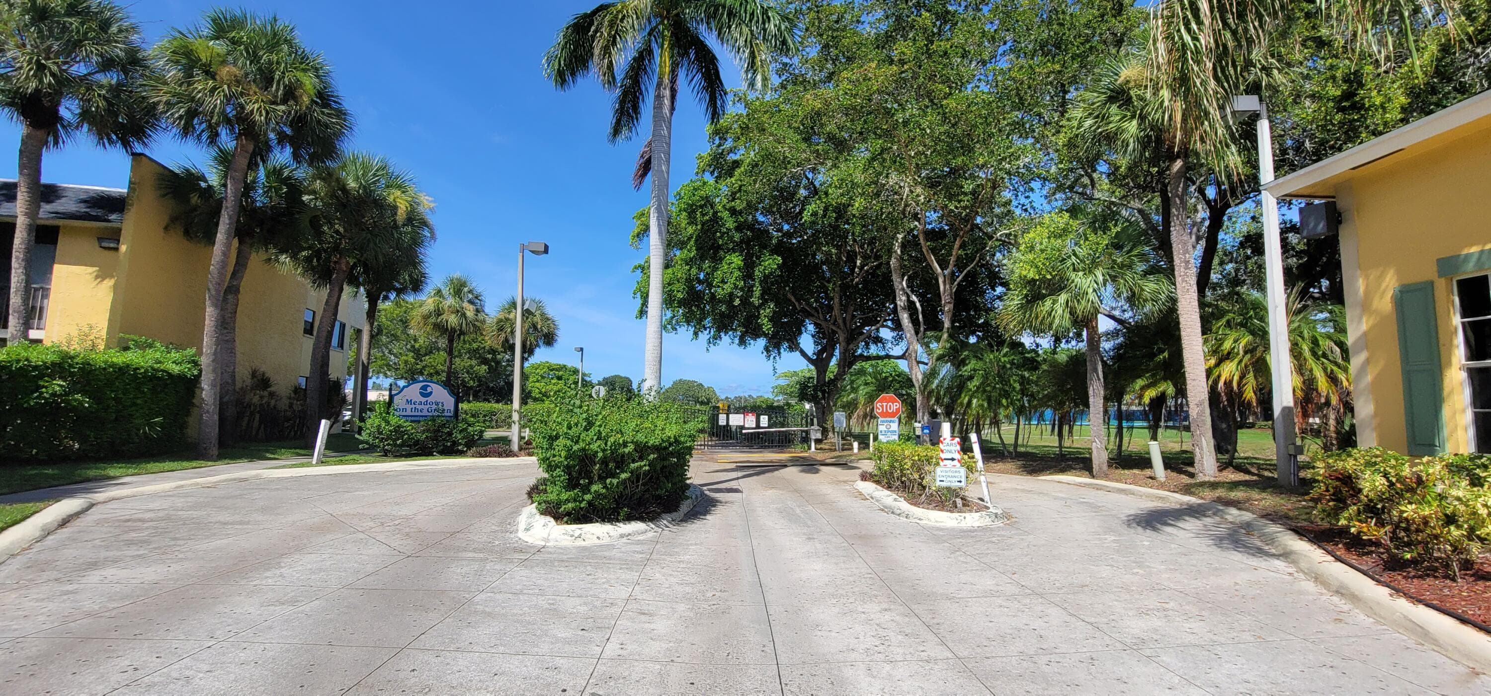 1617 Meadows Circle W, Boynton Beach, FL 33436 — photo 19 of 28