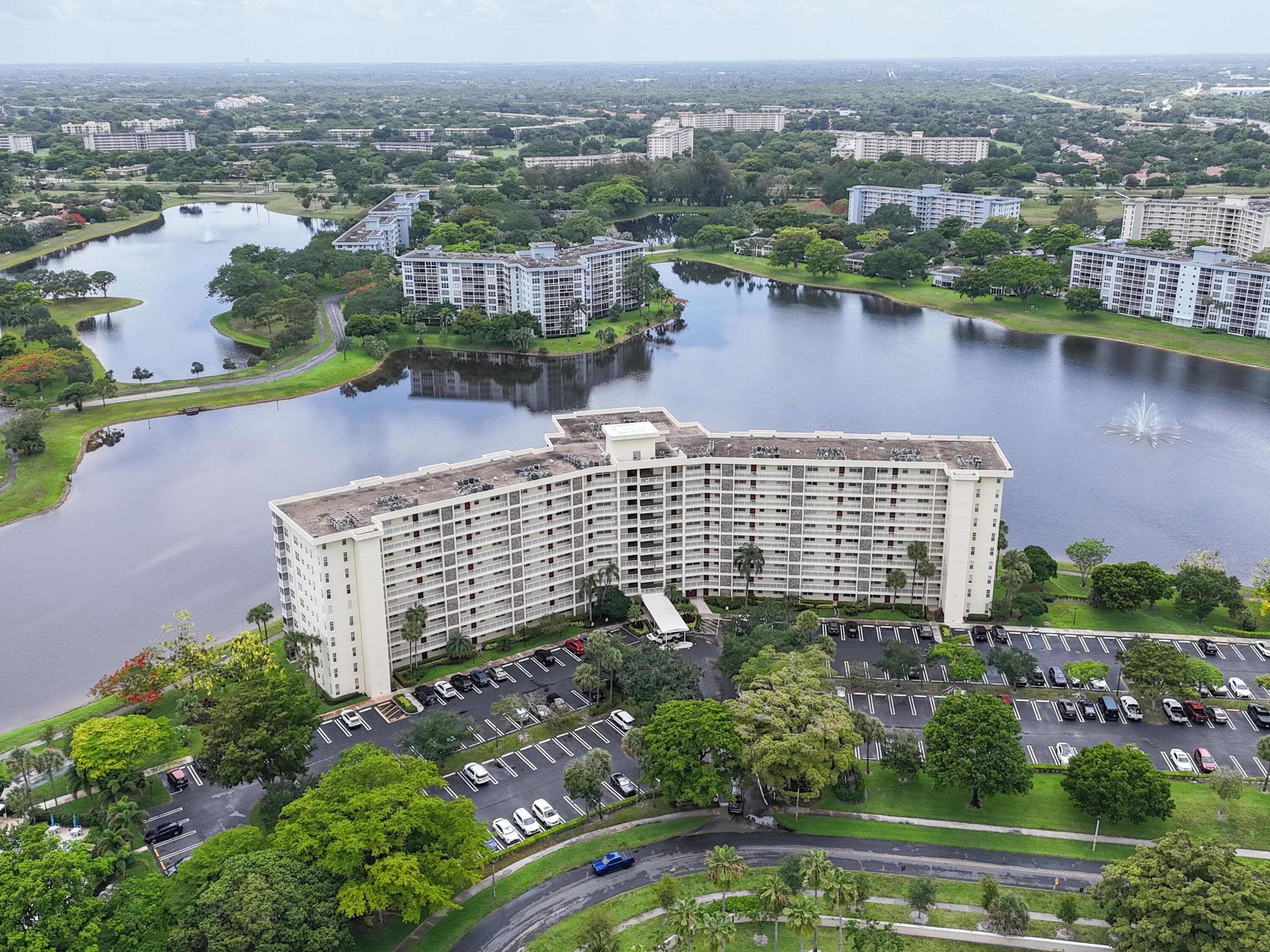3095 N Course Drive 409, Pompano Beach, FL 33069 — photo 1 of 47