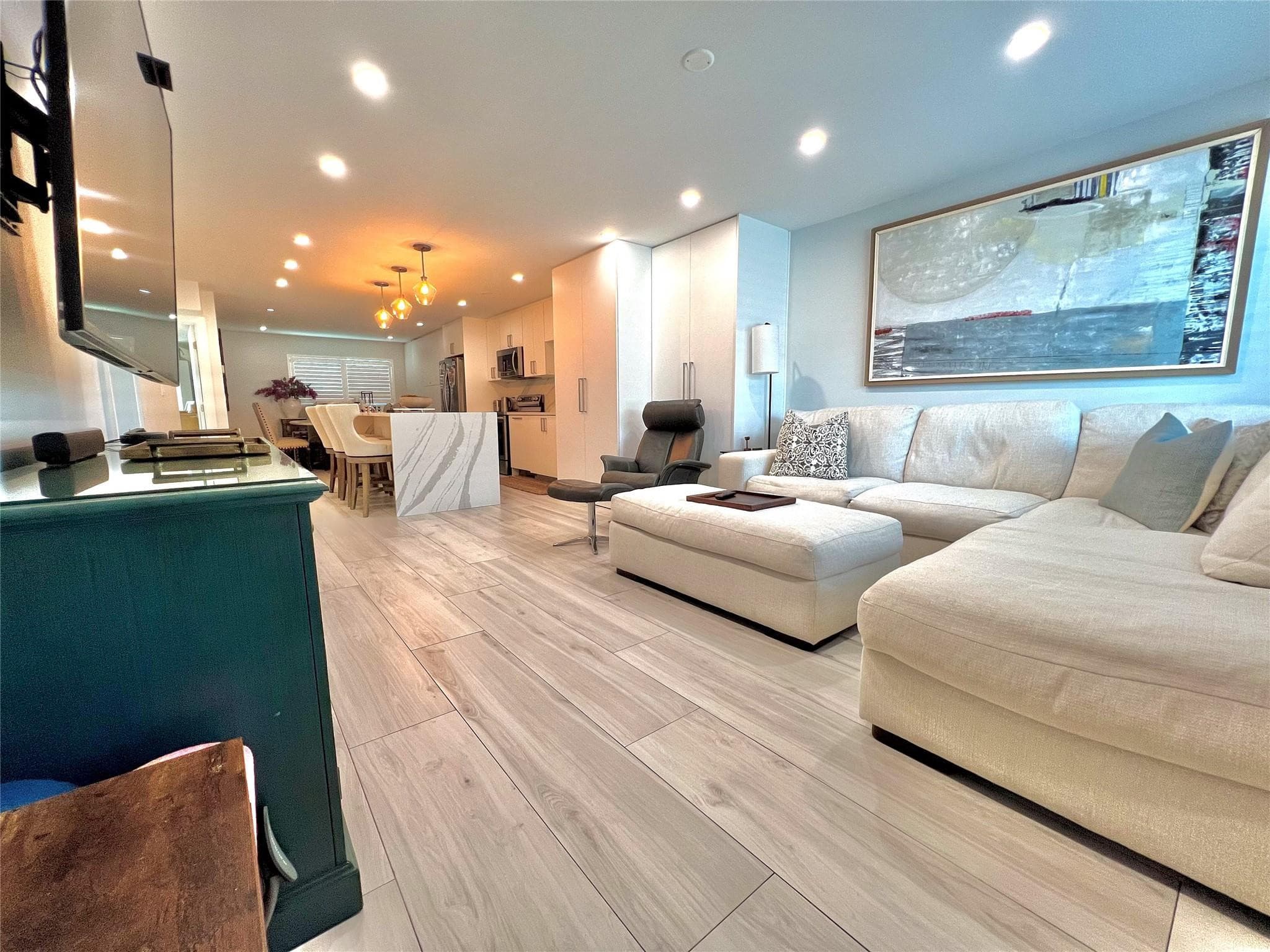 2115 NE 37th Drive 121, Fort Lauderdale, FL 33308 — photo 5 of 18