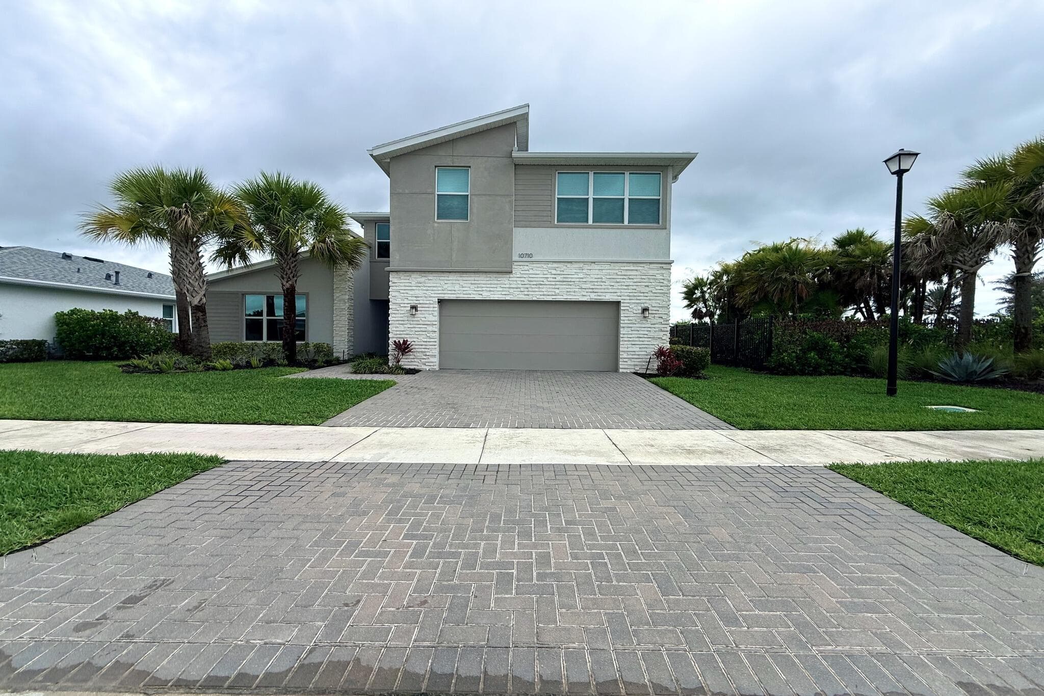 10710 SW Hensley Street, Port St. Lucie, FL 34987 — photo 1 of 38