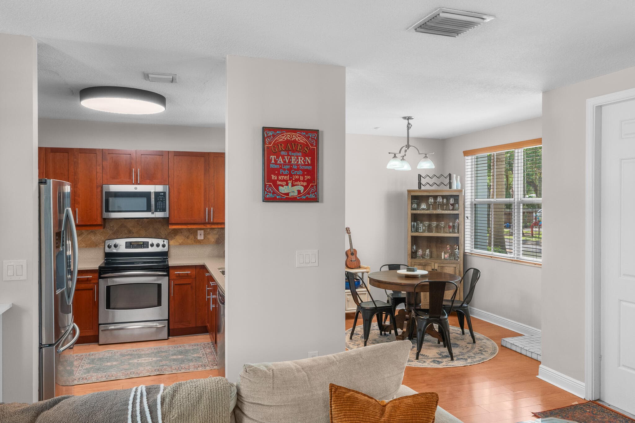 1317 SW 4th Street, Fort Lauderdale, FL 33312 — photo 5 of 52