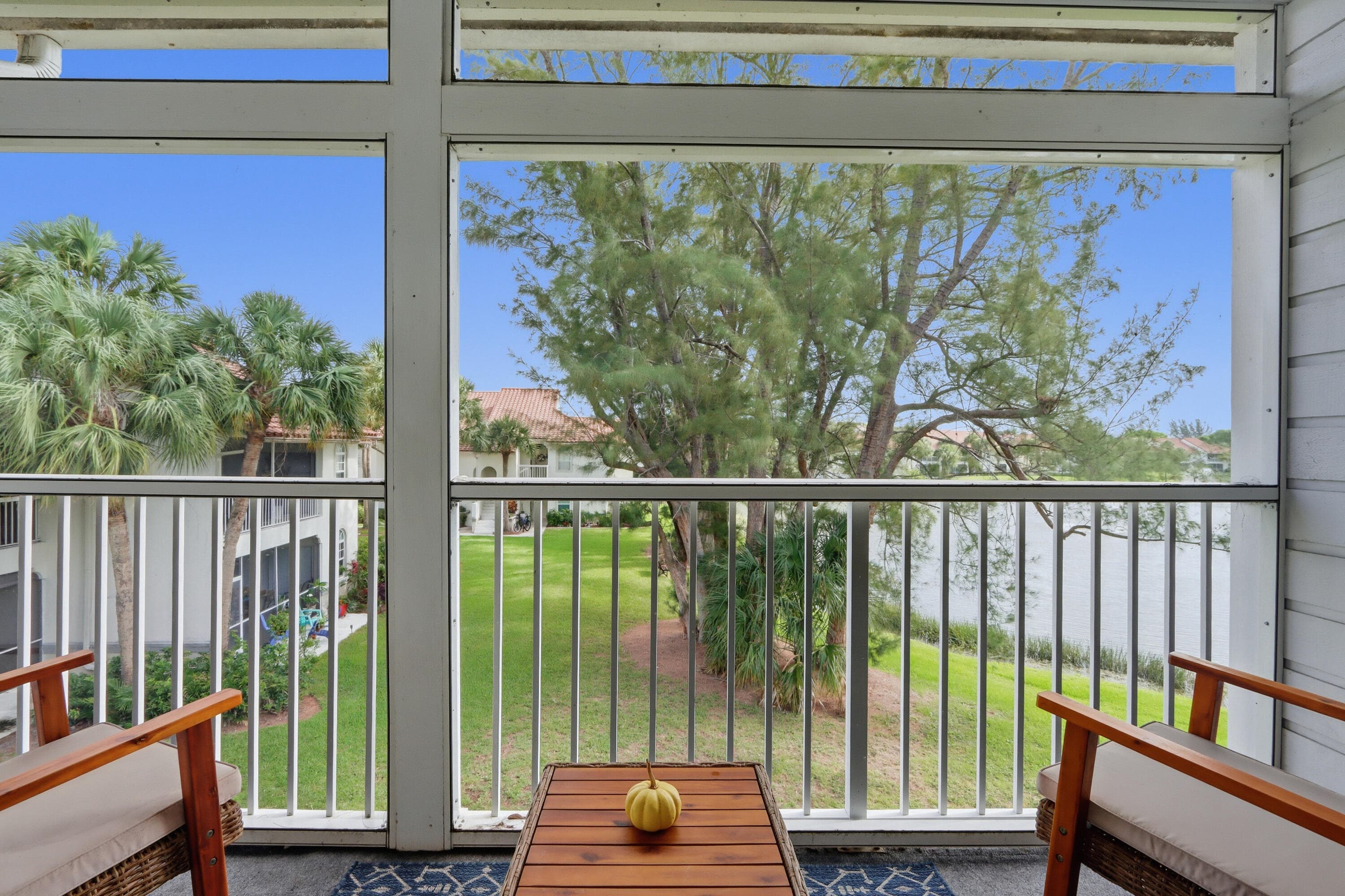 250 Cypress Point Drive, Palm Beach Gardens, FL 33418 — photo 7 of 30