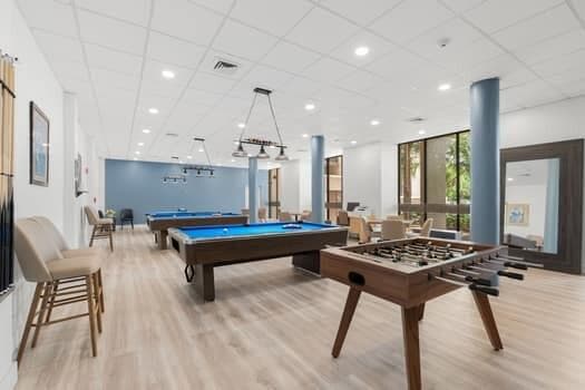 2816 N 46 Avenue J482, Hollywood, FL 33021 — photo 35 of 40