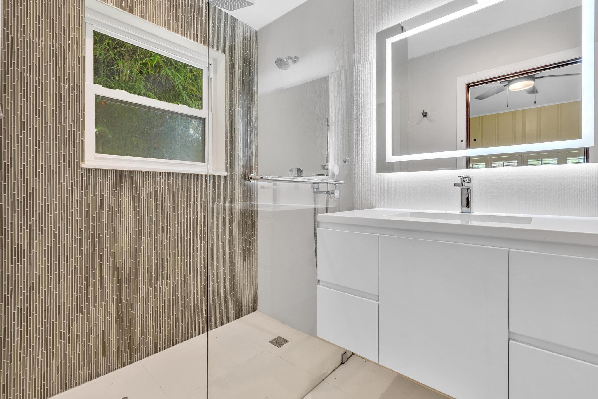 1527 Mayo Street, Hollywood, FL 33020 — photo 12 of 59
