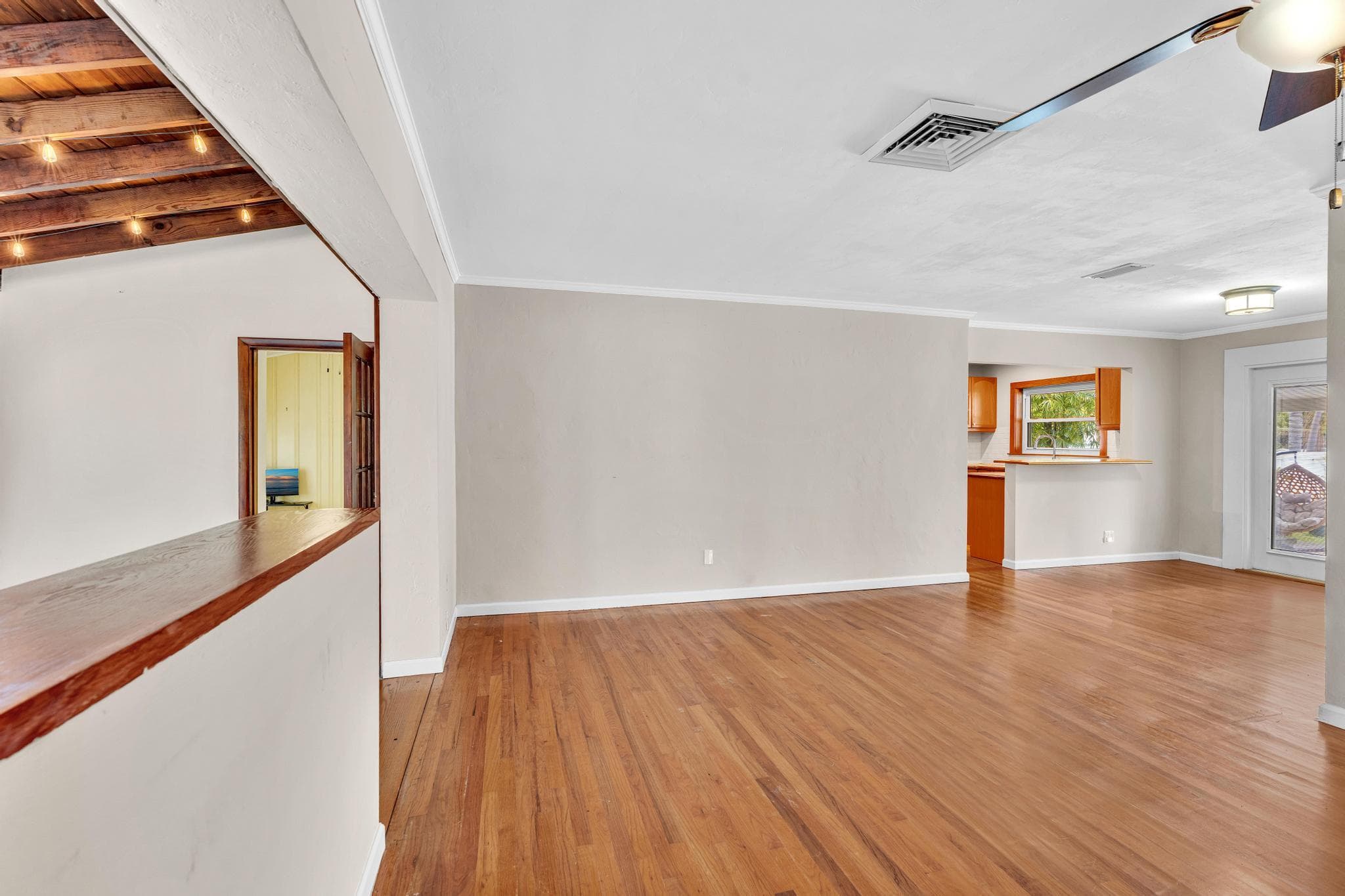 1527 Mayo Street, Hollywood, FL 33020 — photo 14 of 59