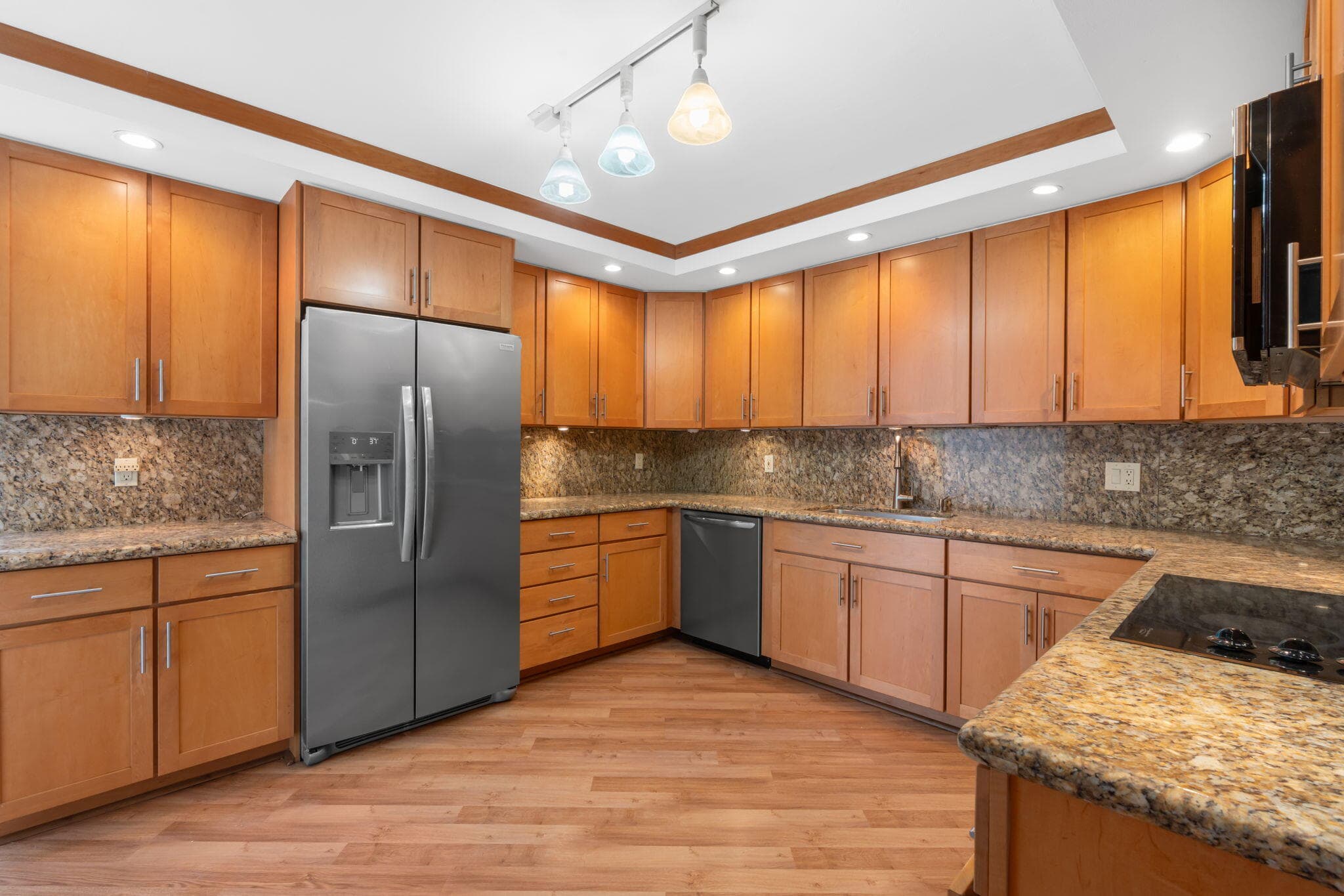 2816 N 46 Avenue J482, Hollywood, FL 33021 — photo 8 of 40
