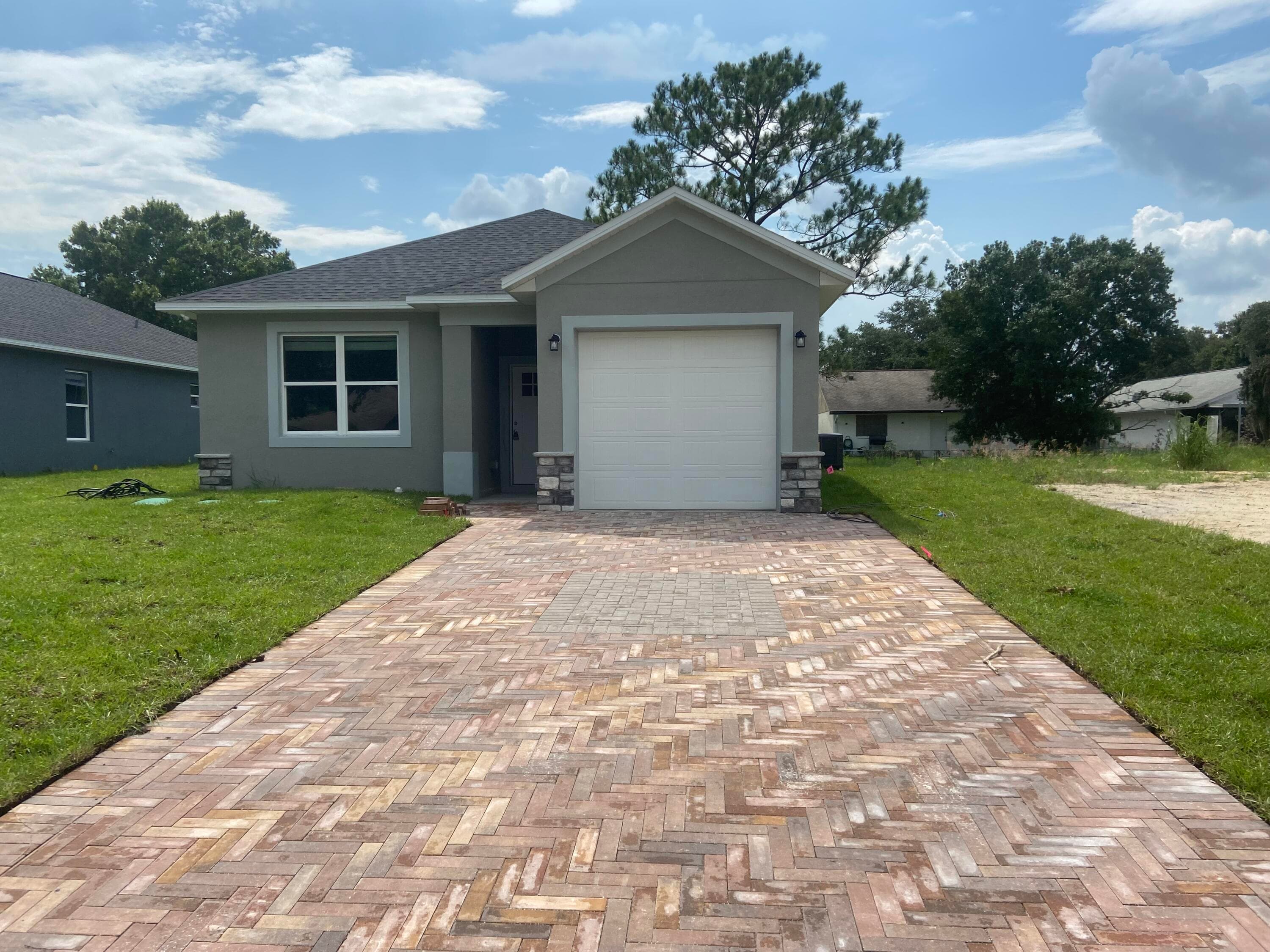 4229 Elson Avenue, Sebring, FL 33875 — photo 1 of 13