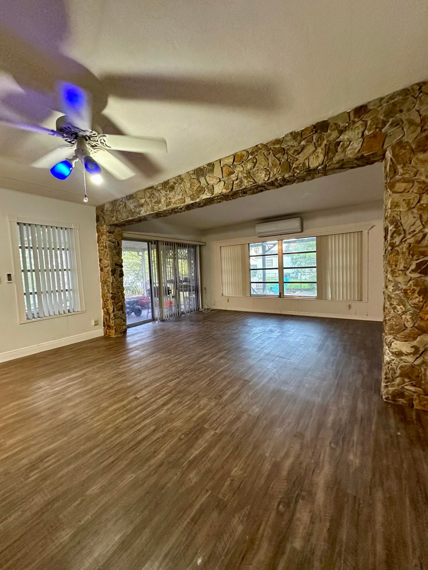 7000 SW 11th Street, Pembroke Pines, FL 33023 — photo 16 of 55