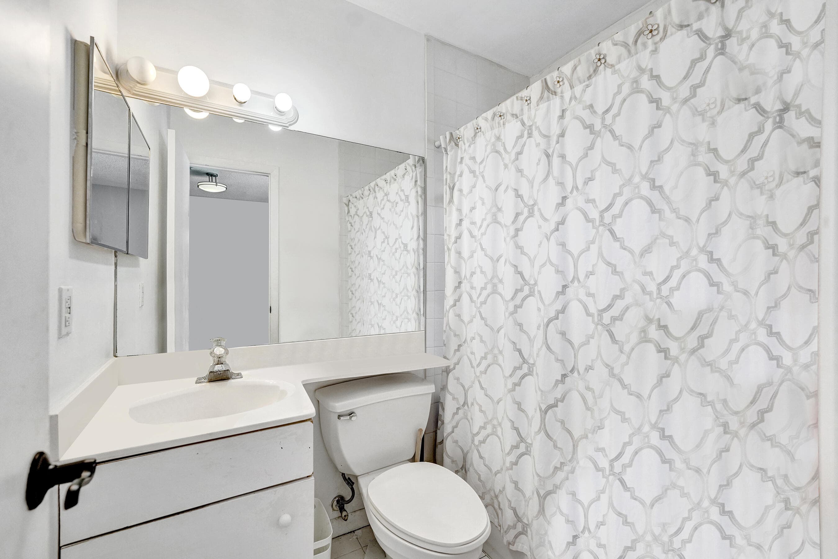 173 Riviera Circle, Weston, FL 33326 — photo 31 of 41