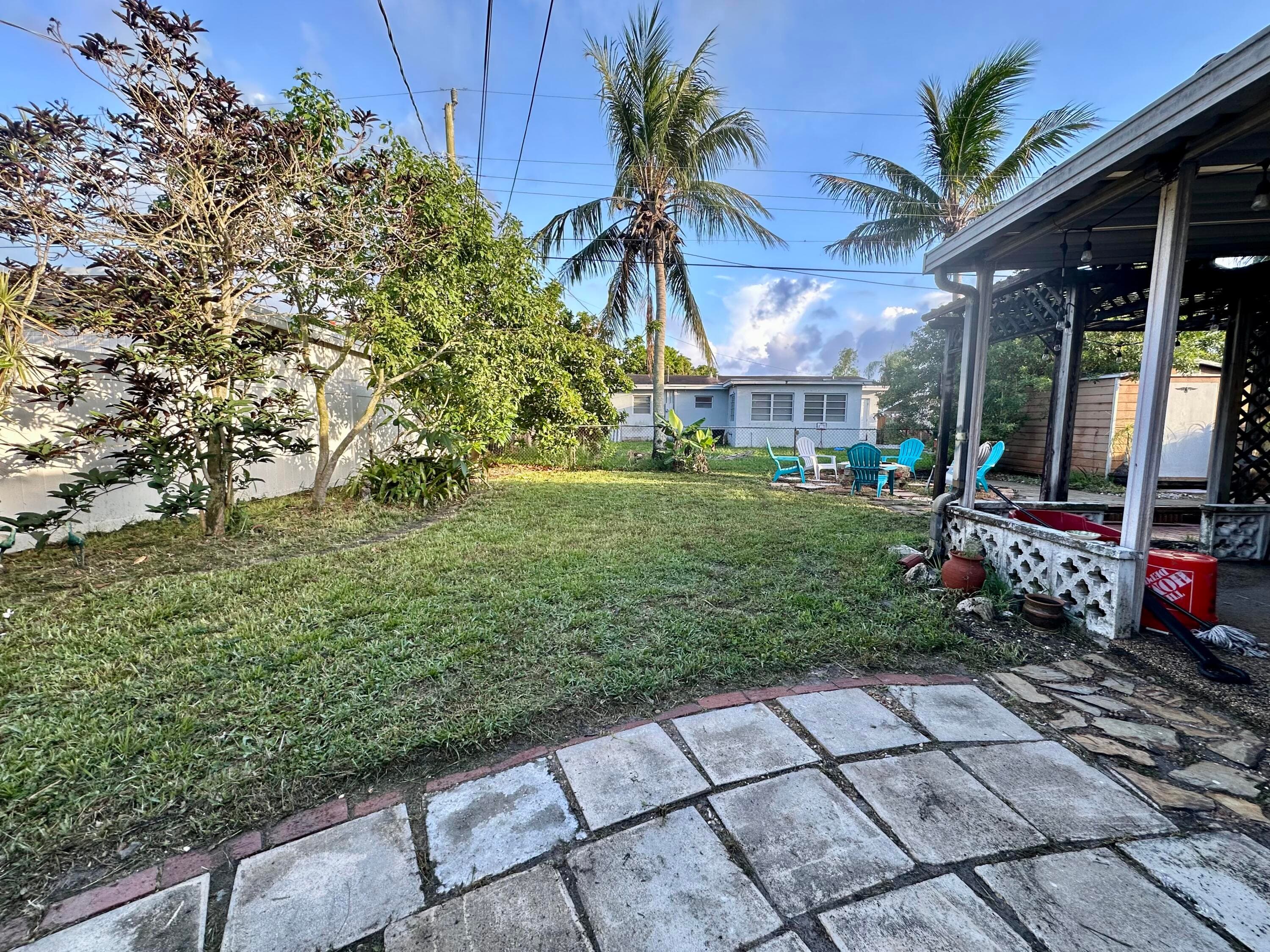 7000 SW 11th Street, Pembroke Pines, FL 33023 — photo 42 of 55