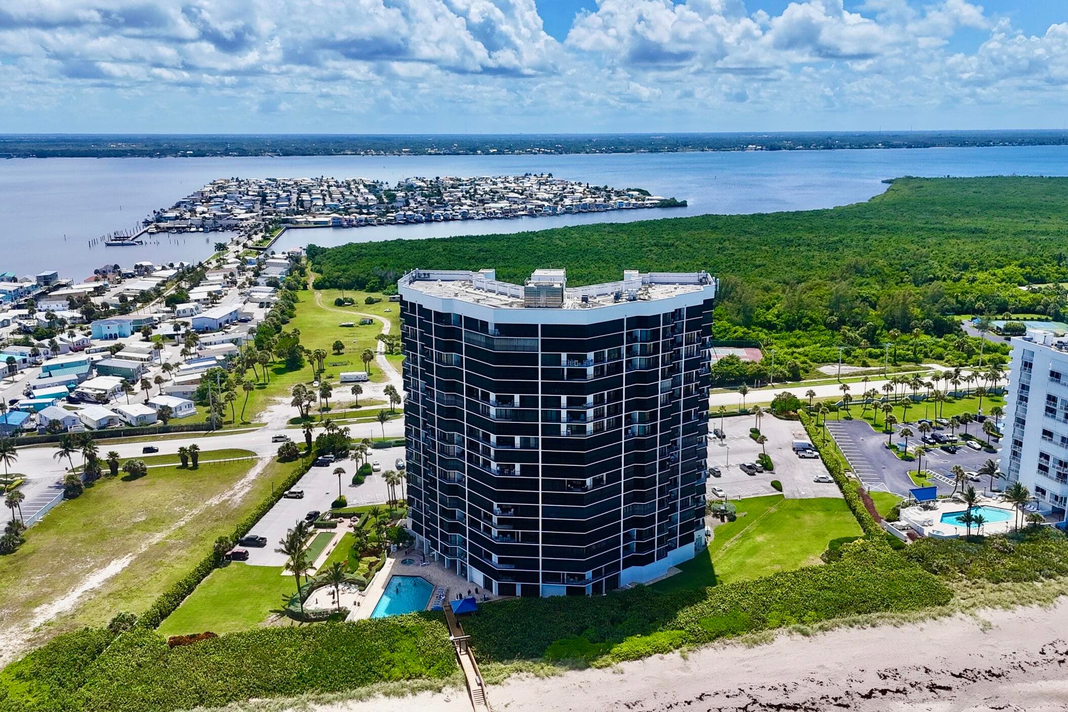 9650 S Ocean Drive 1106, Jensen Beach, FL 34957 — photo 4 of 47