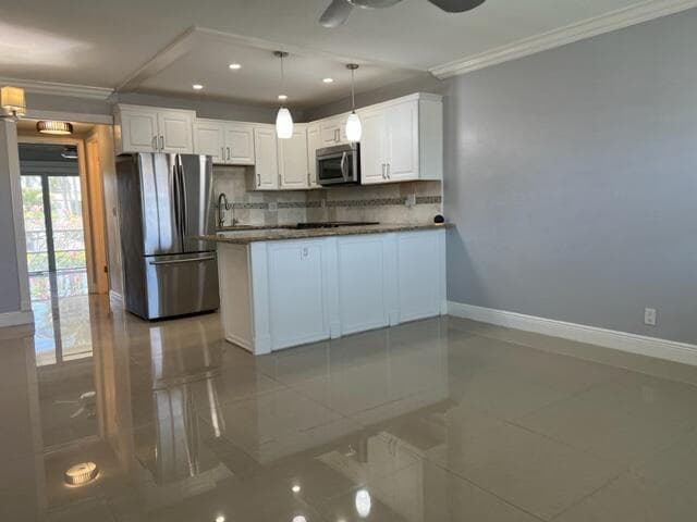 800 W Horizons W W 211, Boynton Beach, FL 33435 — photo 2 of 22