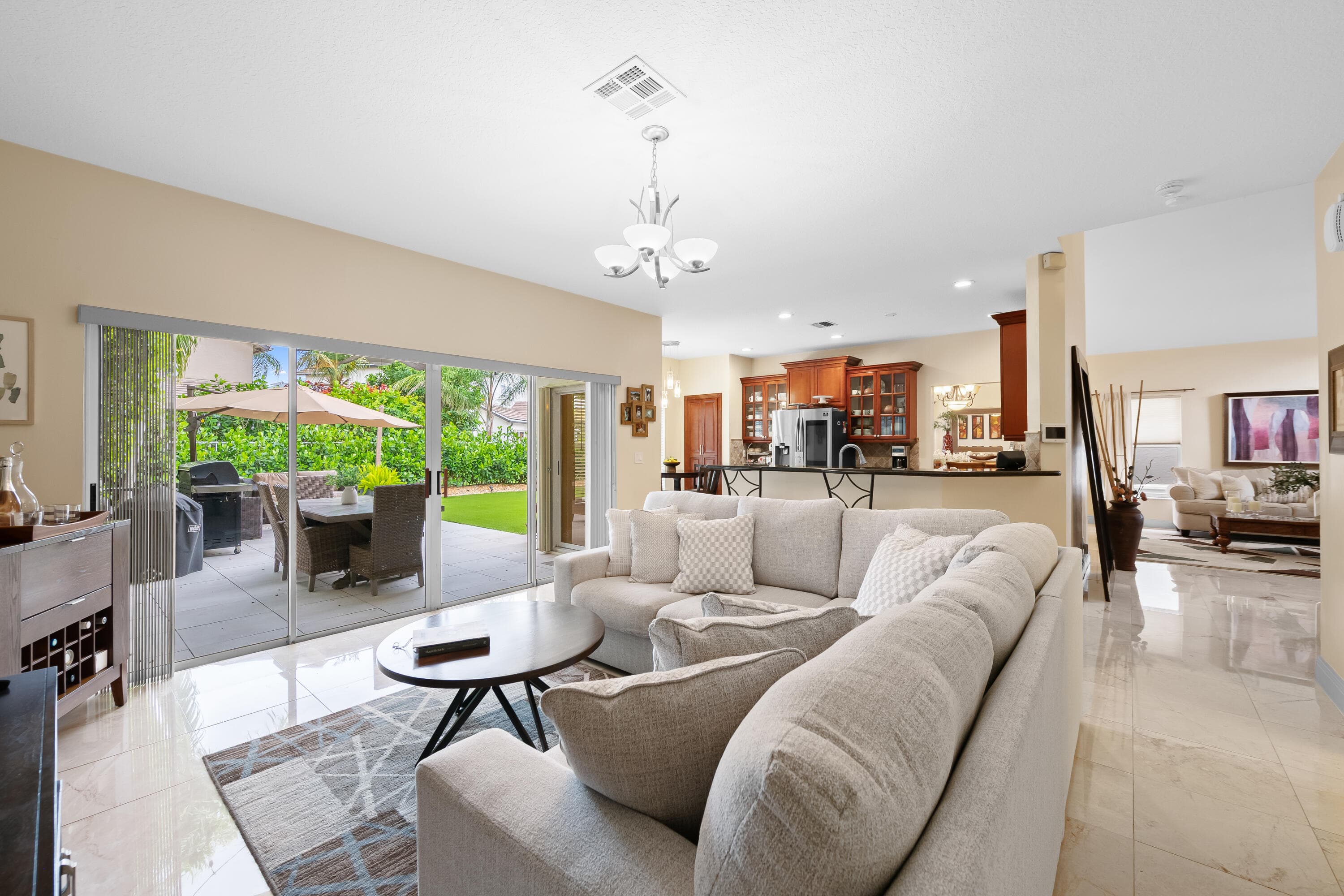 10927 La Salinas Circle, Boca Raton, FL 33428 — photo 12 of 41