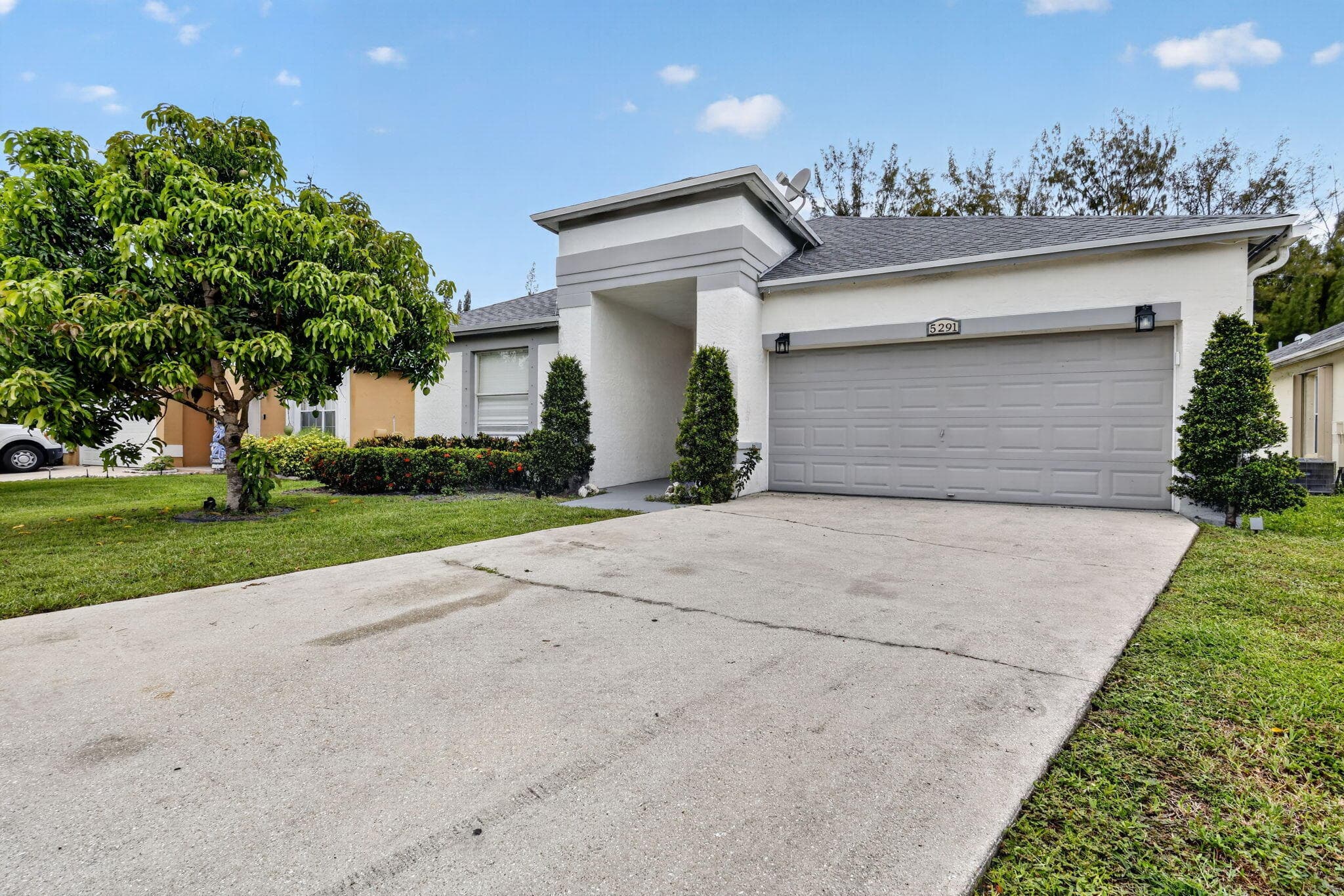 5291 Fox Trace, West Palm Beach, FL 33417 — photo 2 of 50