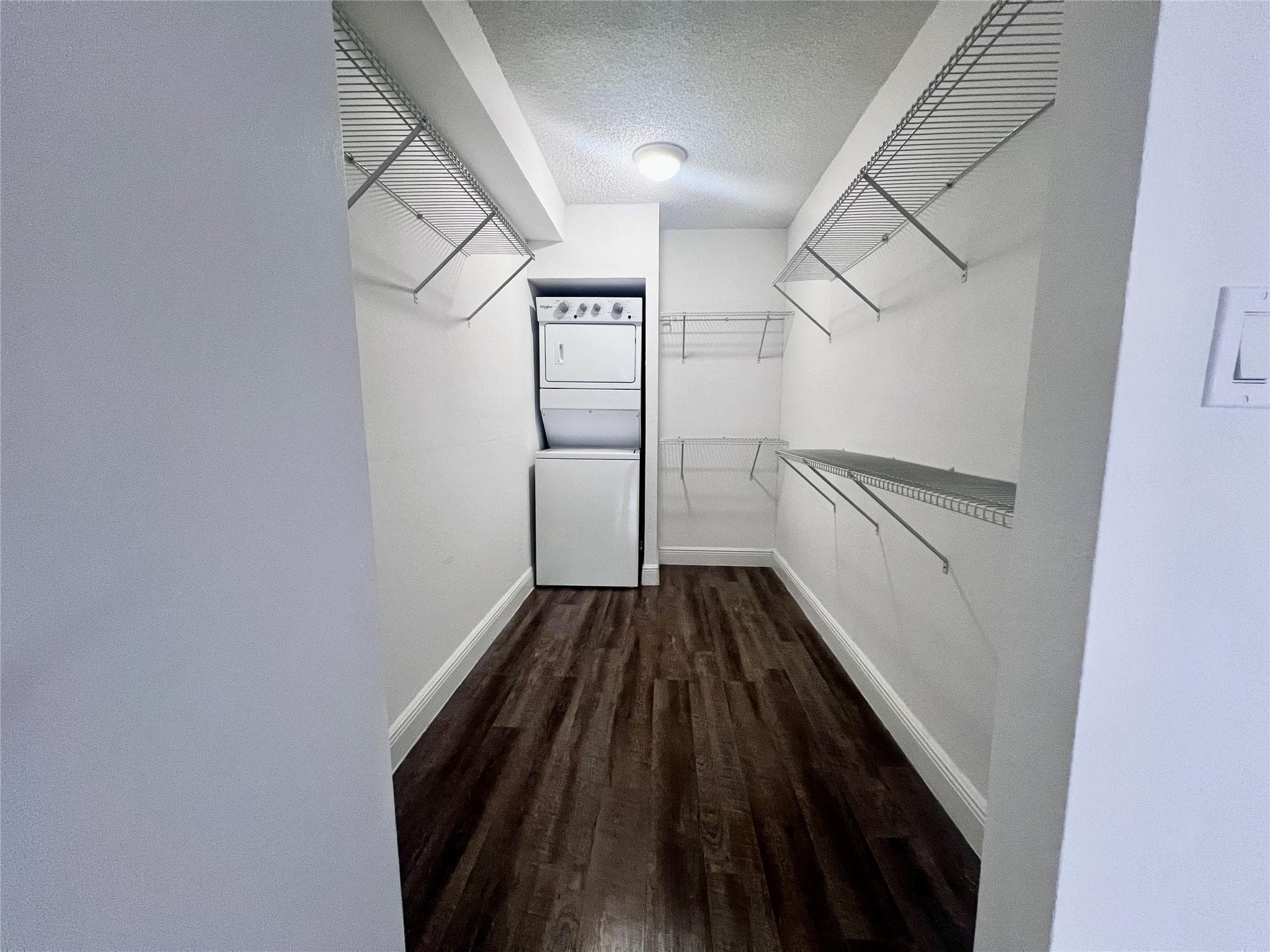 19455 NE 10 Avenue 05-320, North Miami Beach, FL 33179 — photo 5 of 13