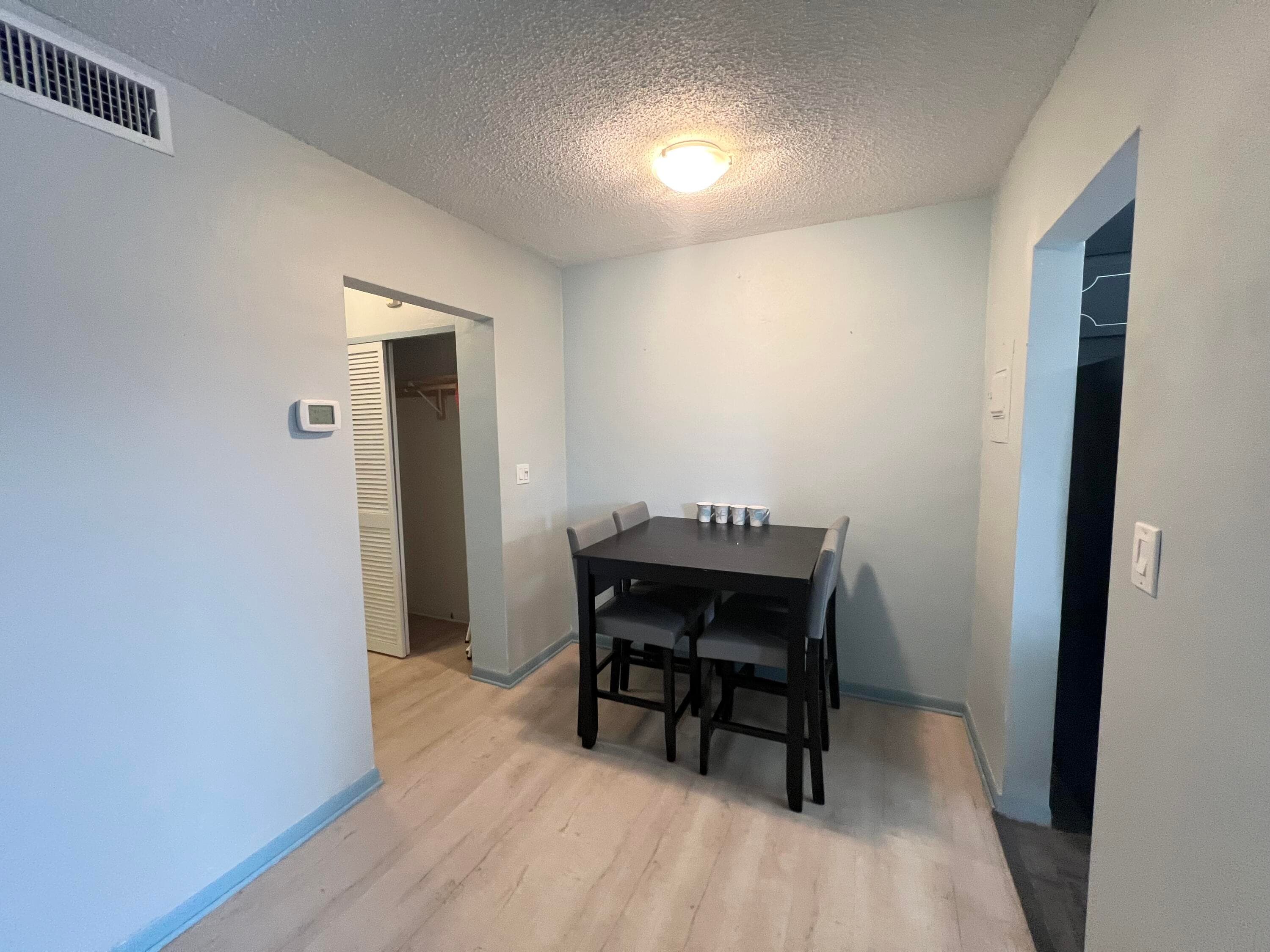 1551 N 12th Court 10b, Hollywood, FL 33019 — photo 4 of 10