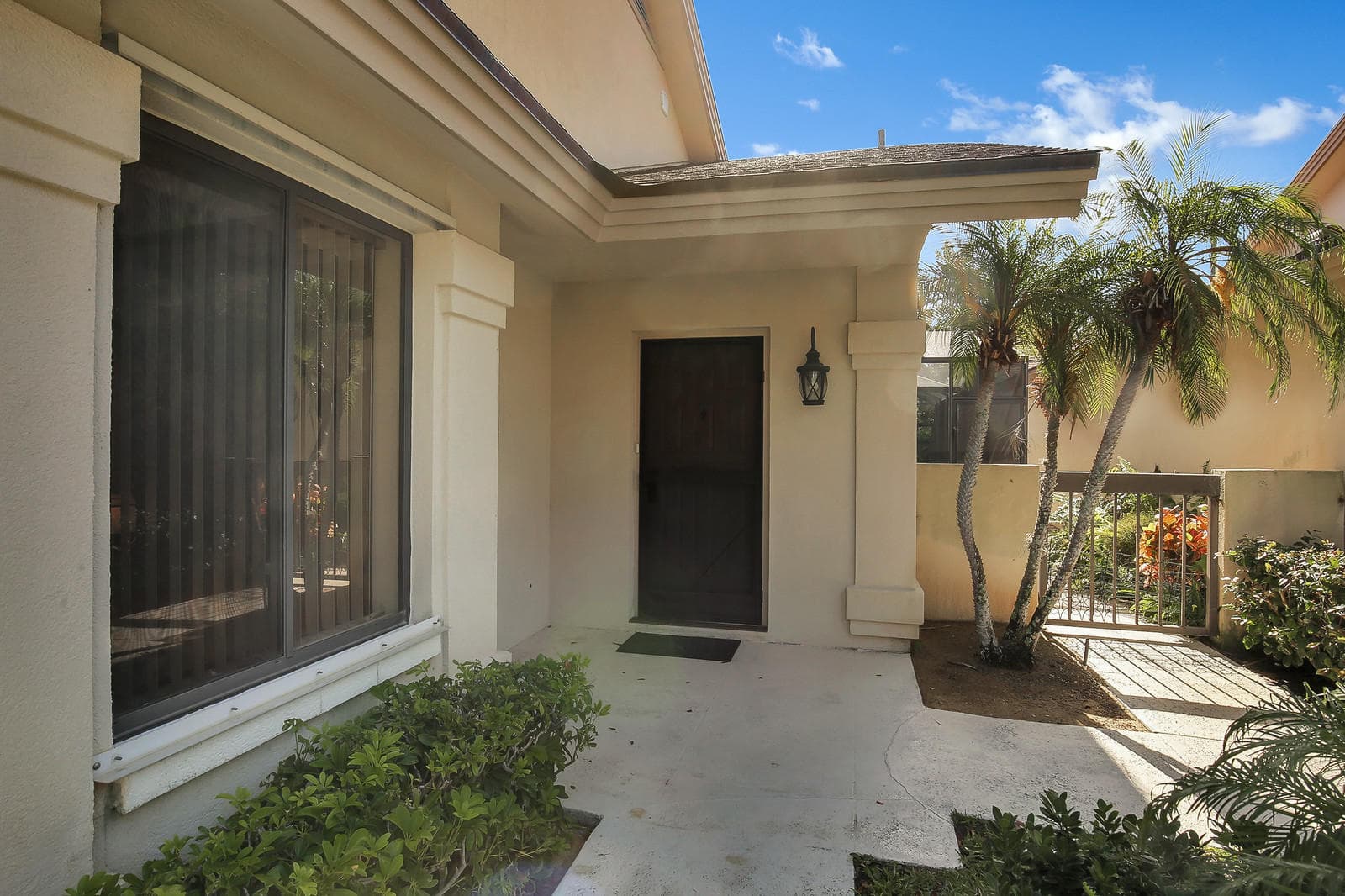 211 E River Park Drive, Jupiter, FL 33477 — photo 3 of 19