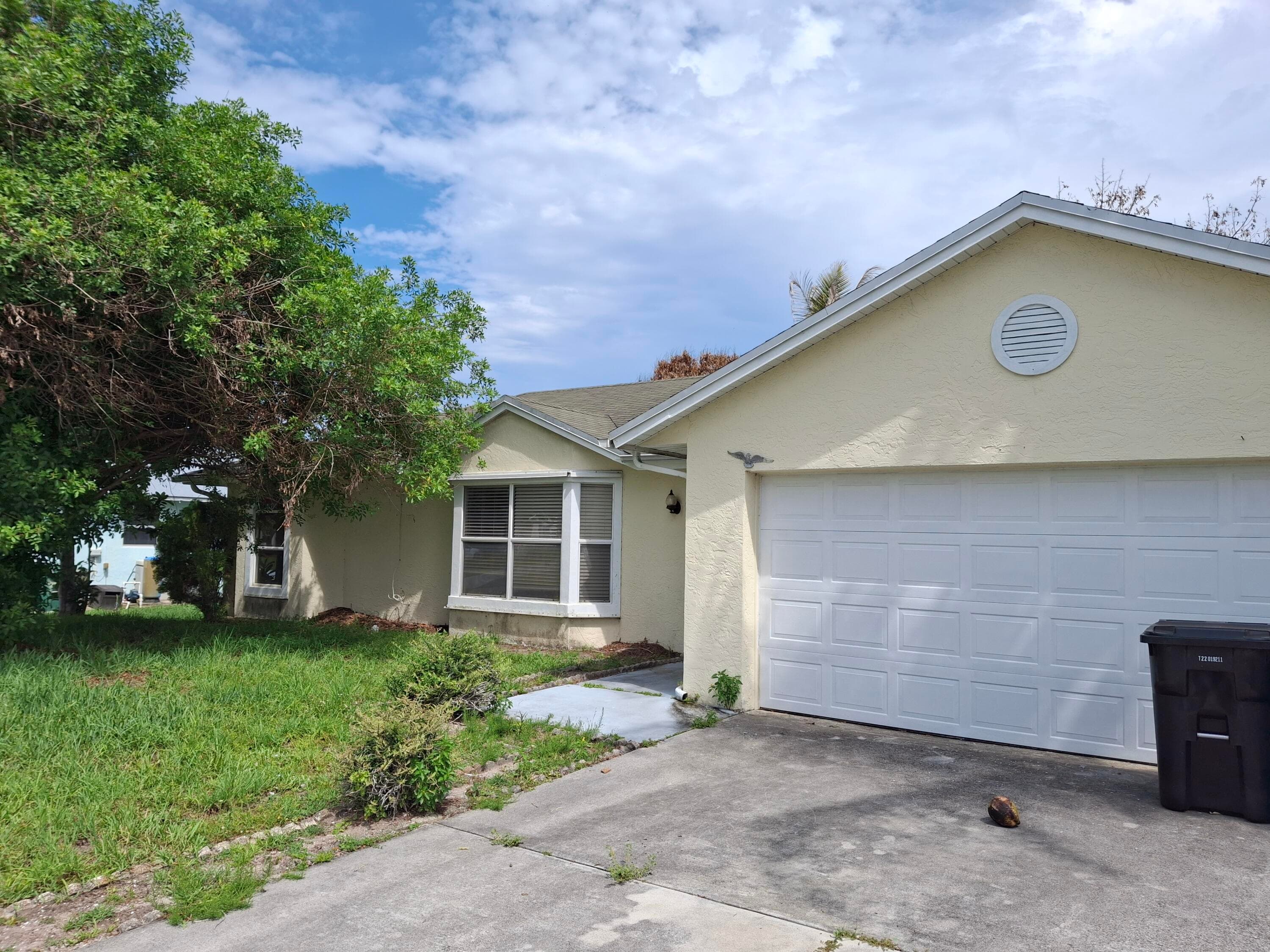 374 SW De Gouvea Terrace, Port St. Lucie, FL 34984 — photo