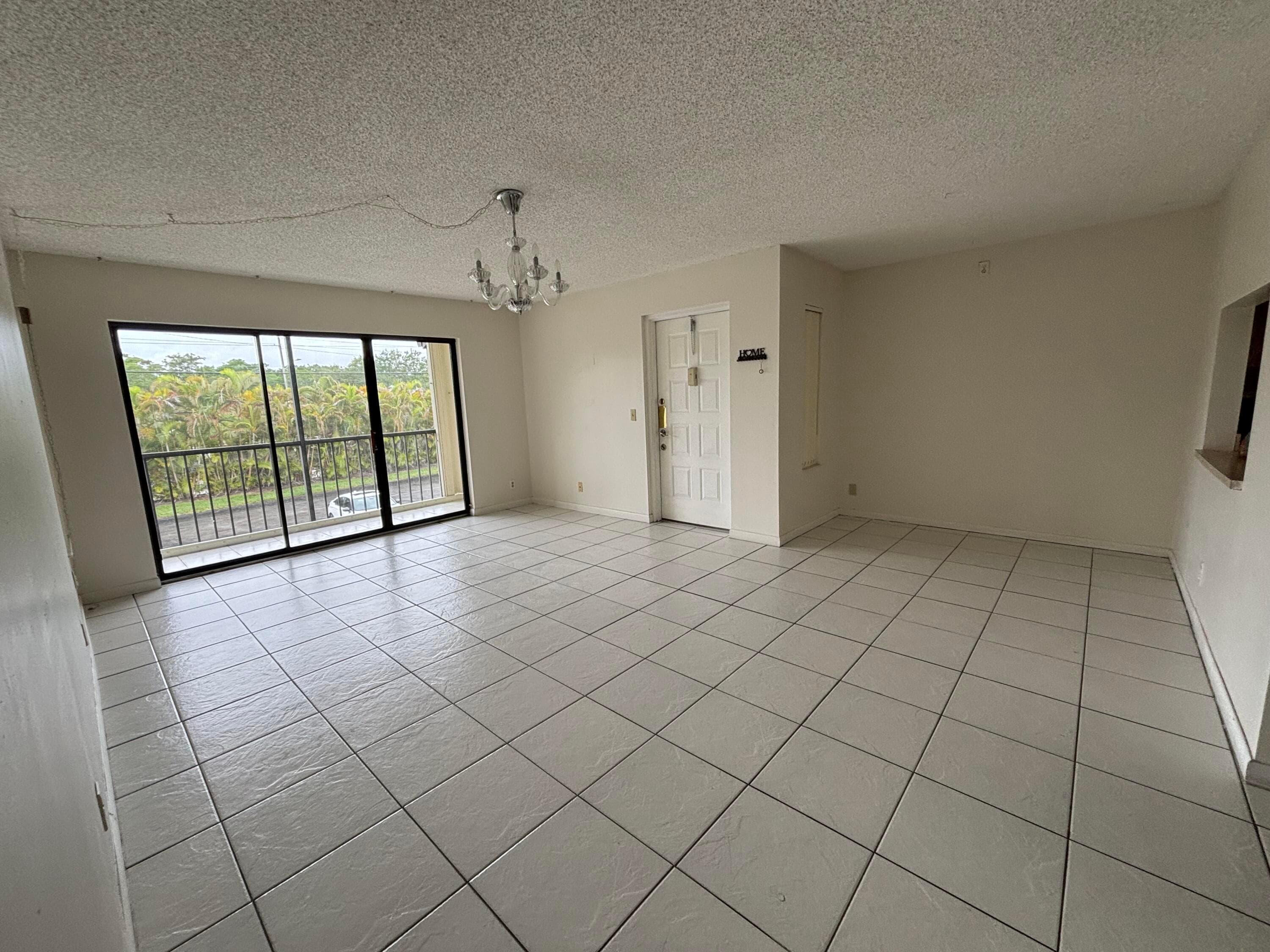 724 Sunny Pine Way D2, Greenacres, FL 33415 — photo 4 of 14