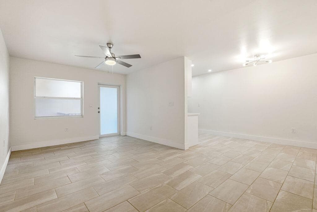 1747 Rodman Street 302, Hollywood, FL 33020 — photo 4 of 17