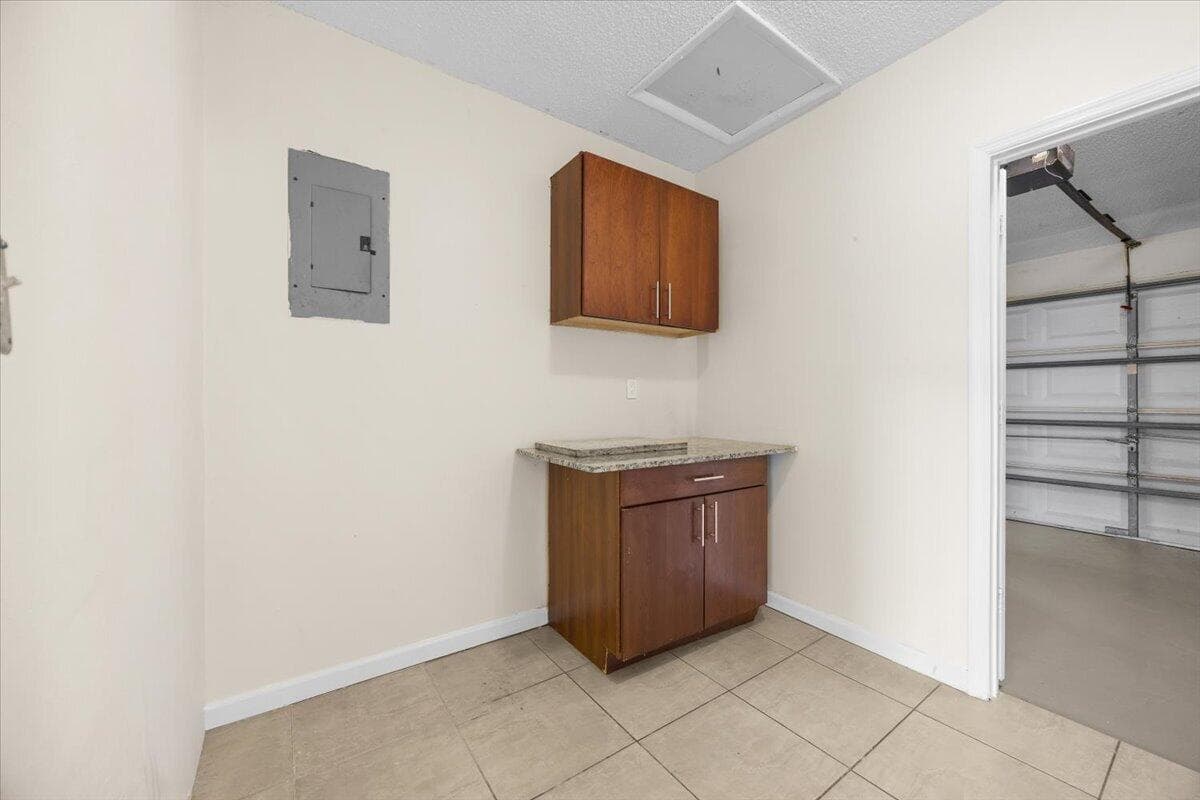 5540 S Lakewood Cir Circle S F, Margate, FL 33063 — photo 38 of 50