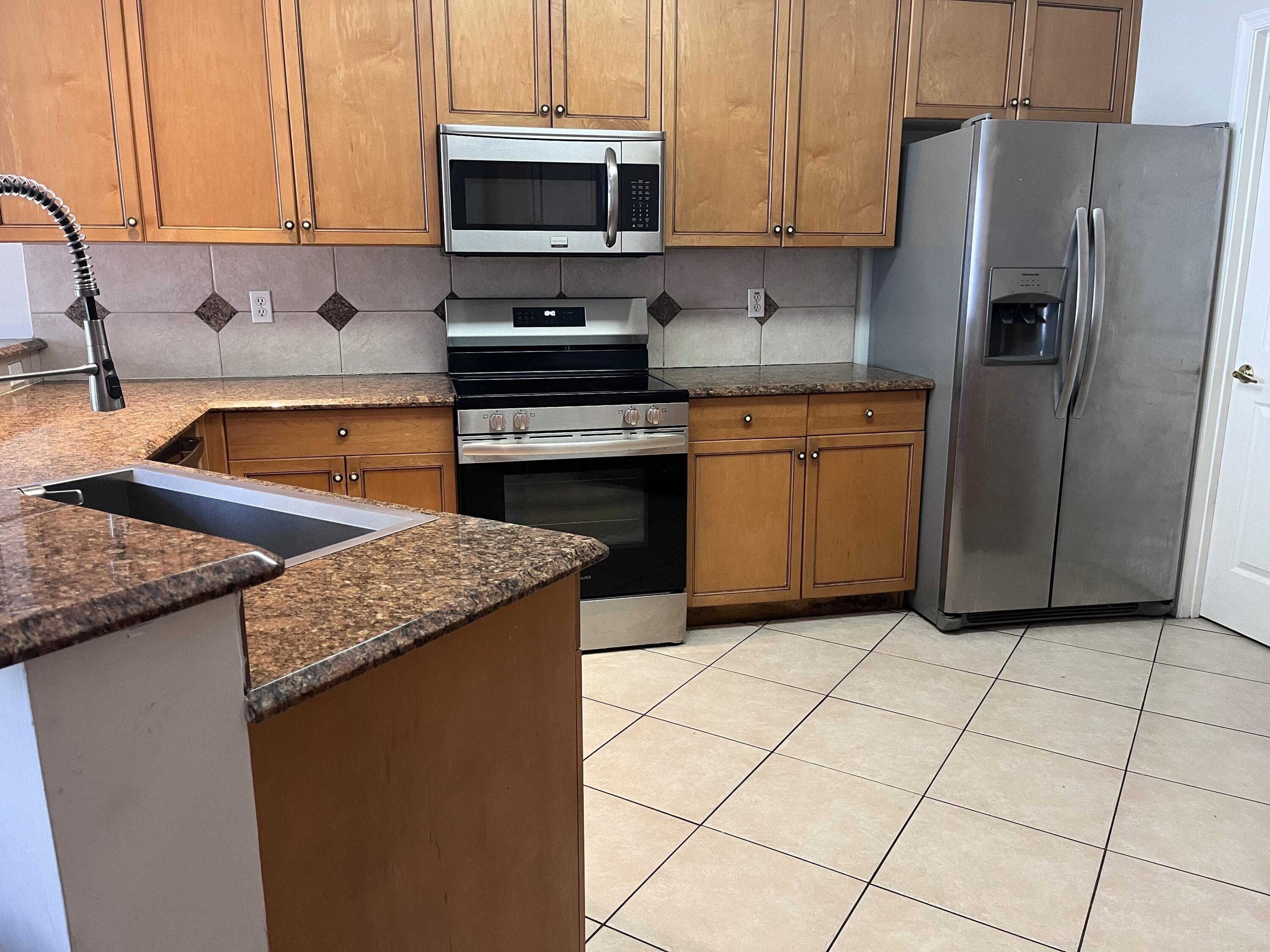 2064 Reston Circle, Royal Palm Beach, FL 33411 — photo 24 of 44