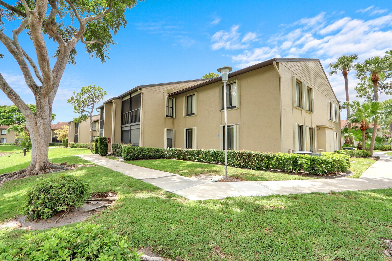 715 Sunny Pine Way B1, Greenacres, FL 33415 — photo
