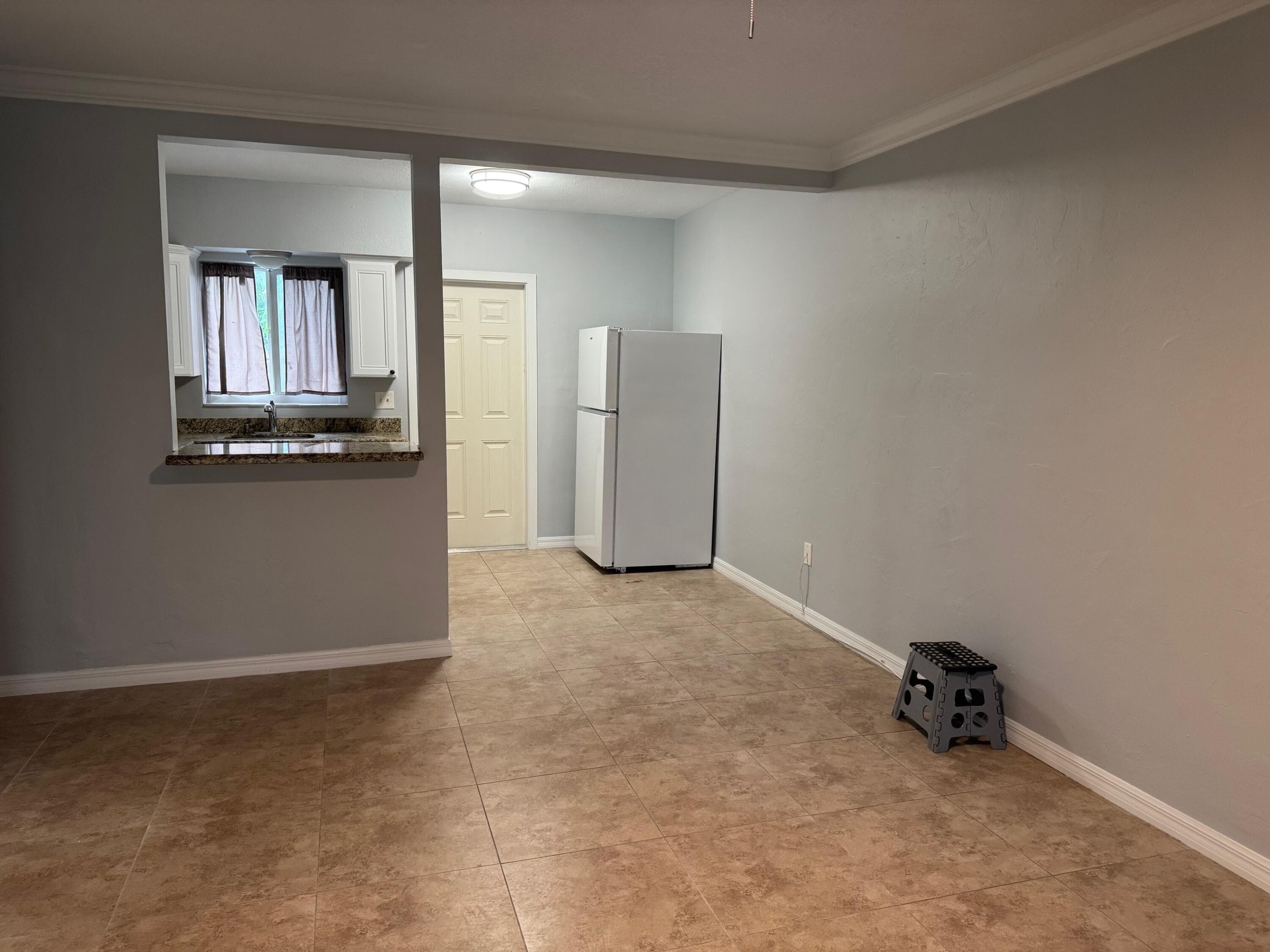 5431 NE 22nd Terrace, Fort Lauderdale, FL 33308 — photo 4 of 8