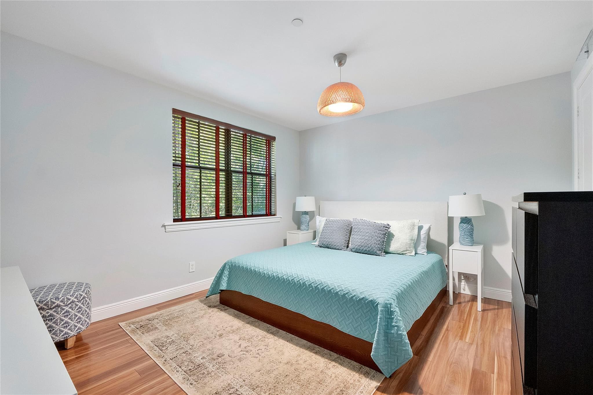 430 NE 7th Avenue 430, Fort Lauderdale, FL 33301 — photo 16 of 42
