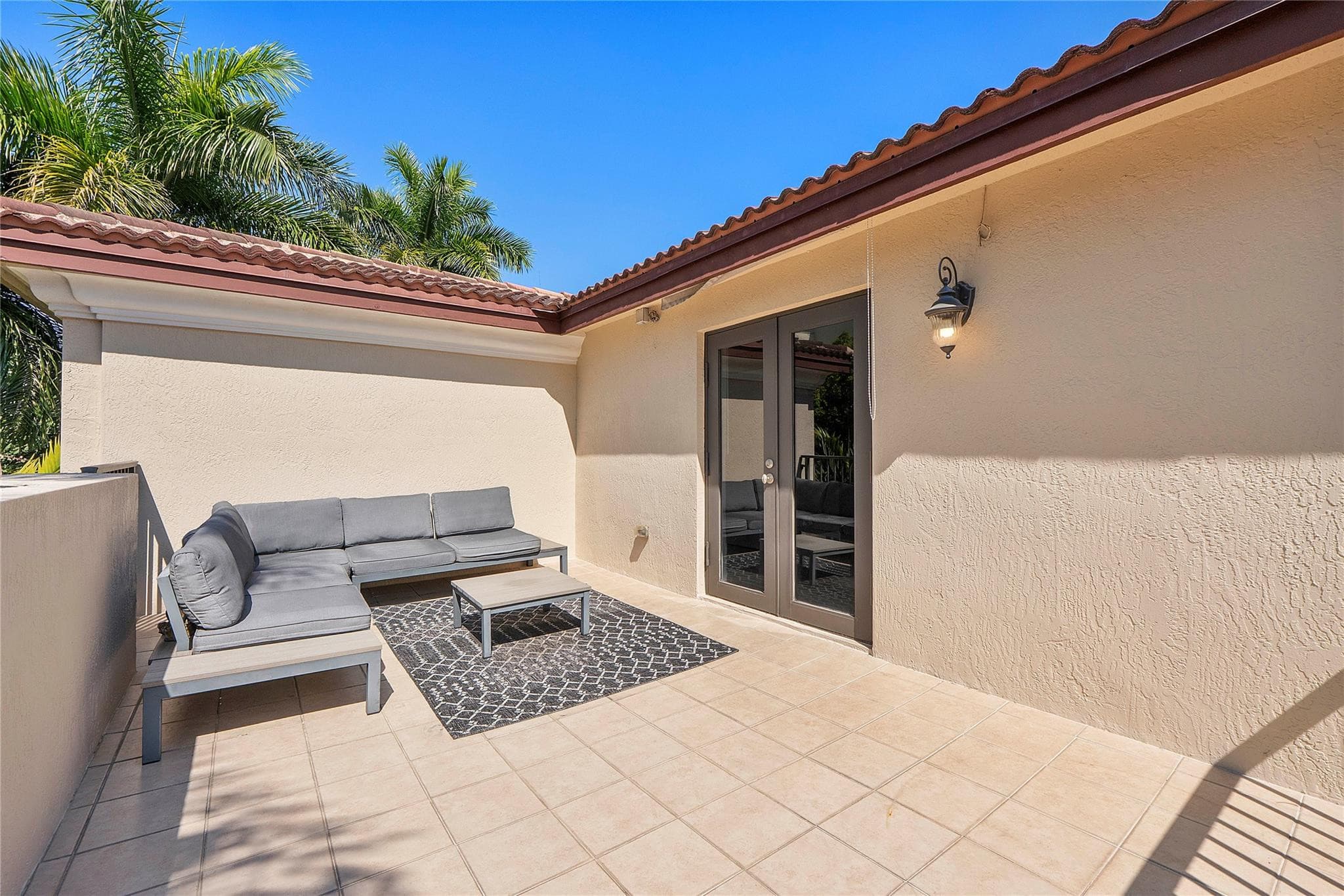 430 NE 7th Avenue 430, Fort Lauderdale, FL 33301 — photo 22 of 42