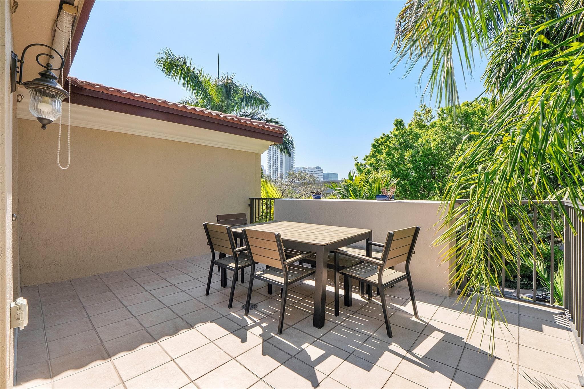 430 NE 7th Avenue 430, Fort Lauderdale, FL 33301 — photo 27 of 42