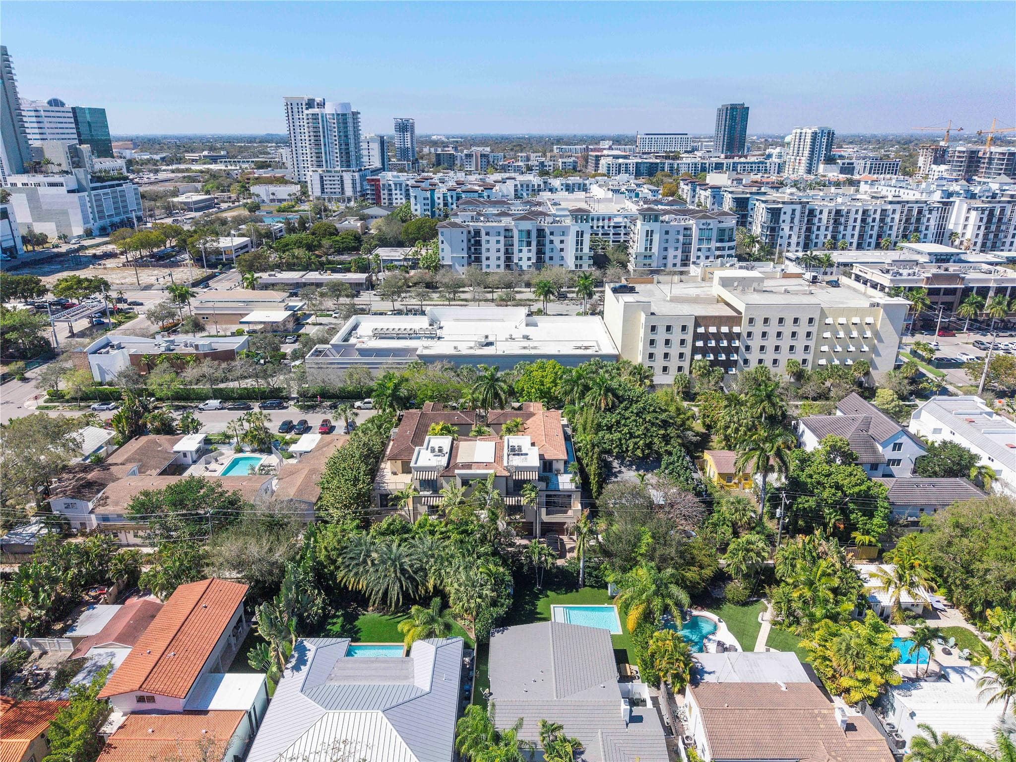 430 NE 7th Avenue 430, Fort Lauderdale, FL 33301 — photo 38 of 42