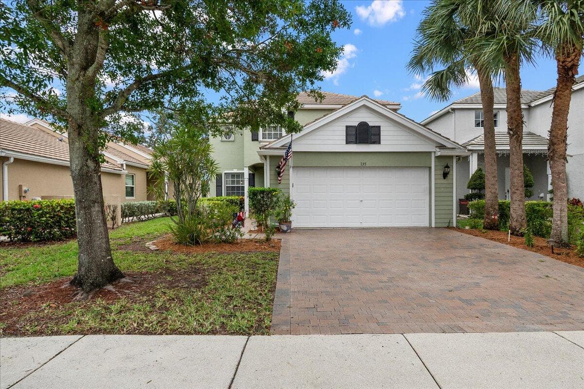 135 Hamilton Terrace, West Palm Beach, FL 33414 — photo 1 of 43