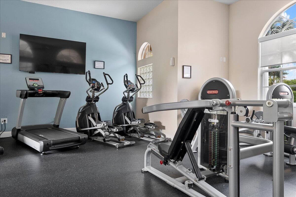 135 Hamilton Terrace, West Palm Beach, FL 33414 — photo 36 of 43