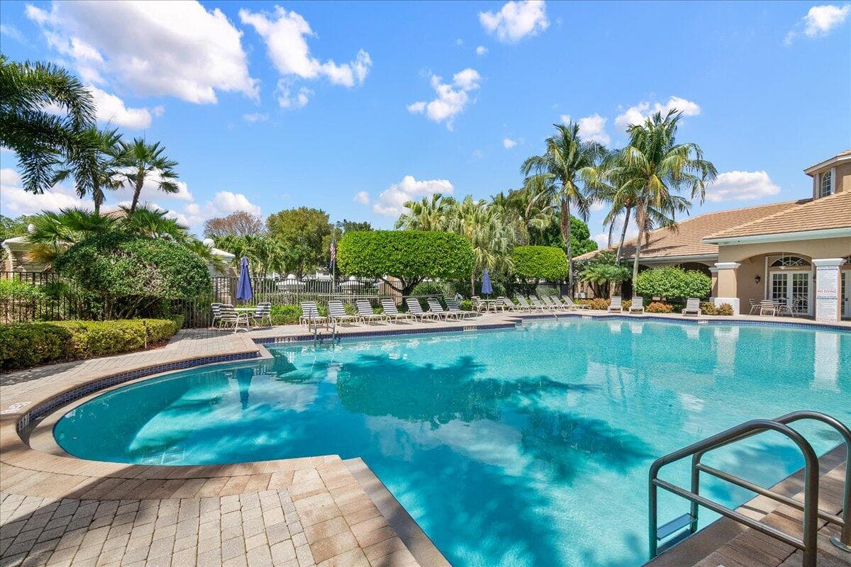 135 Hamilton Terrace, West Palm Beach, FL 33414 — photo 40 of 43