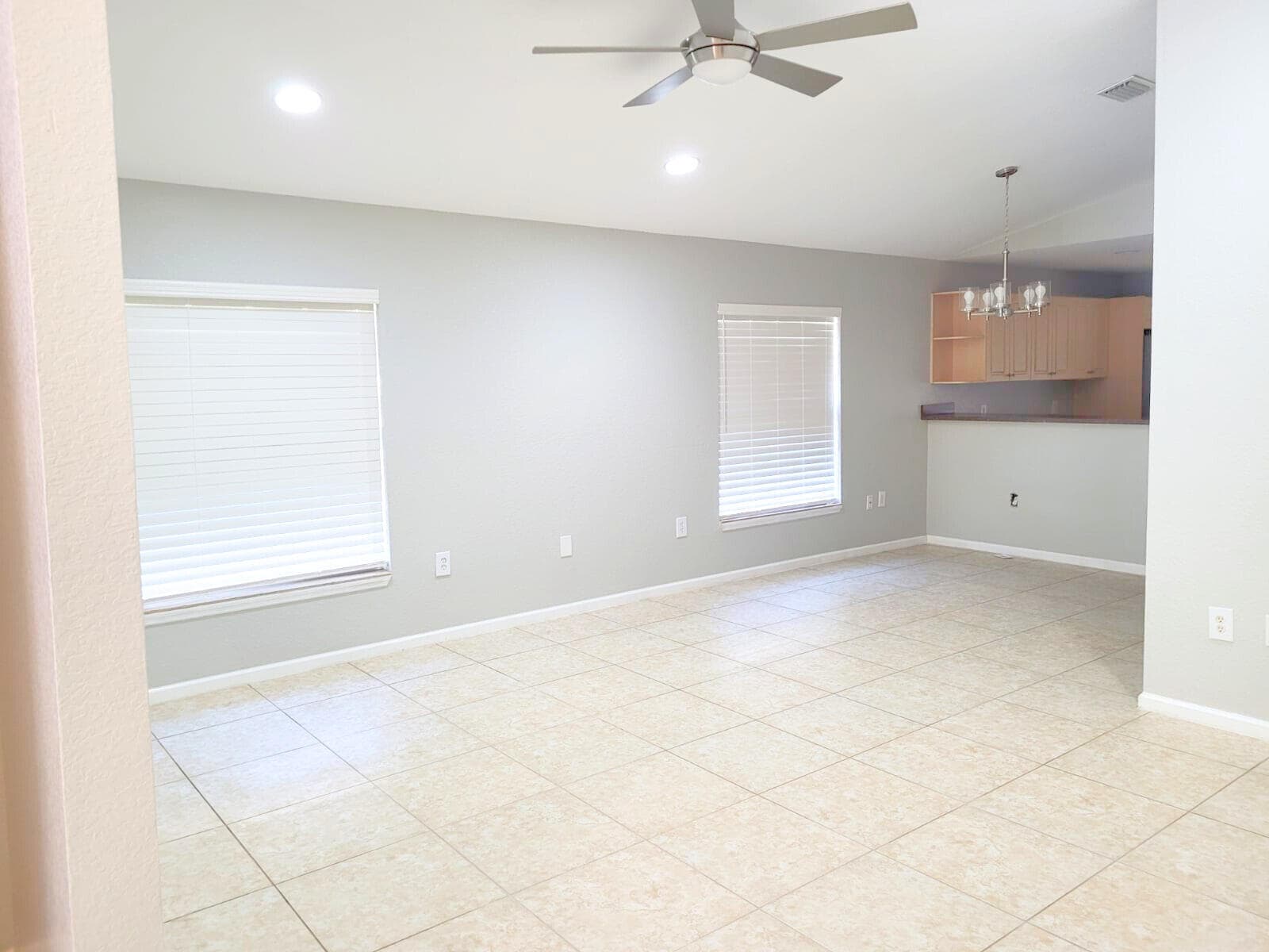 524 Southridge Road, Delray Beach, FL 33444 — photo 3 of 8