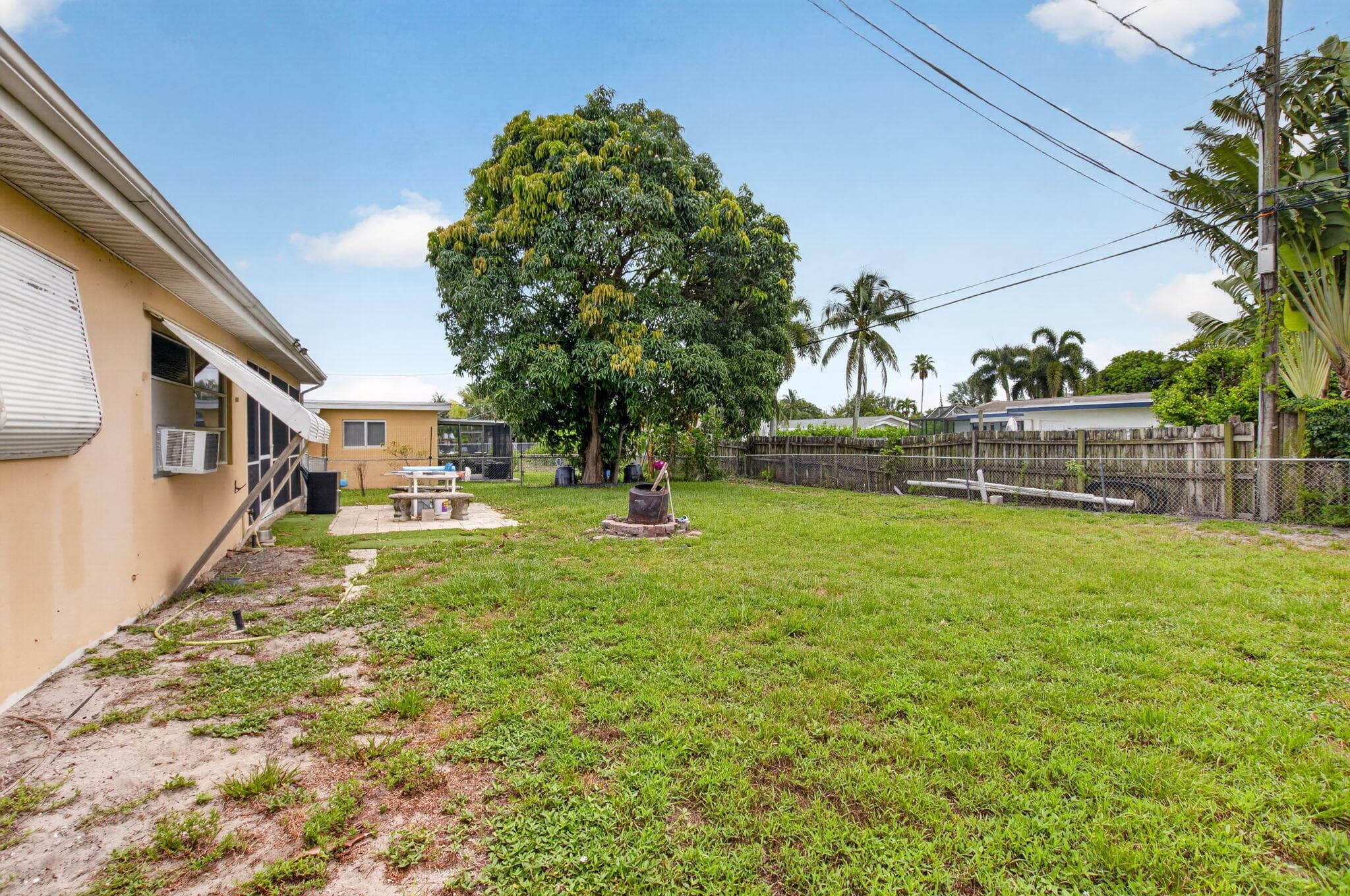 220 SW 10th Avenue, Boynton Beach, FL 33435 — photo 29 of 55