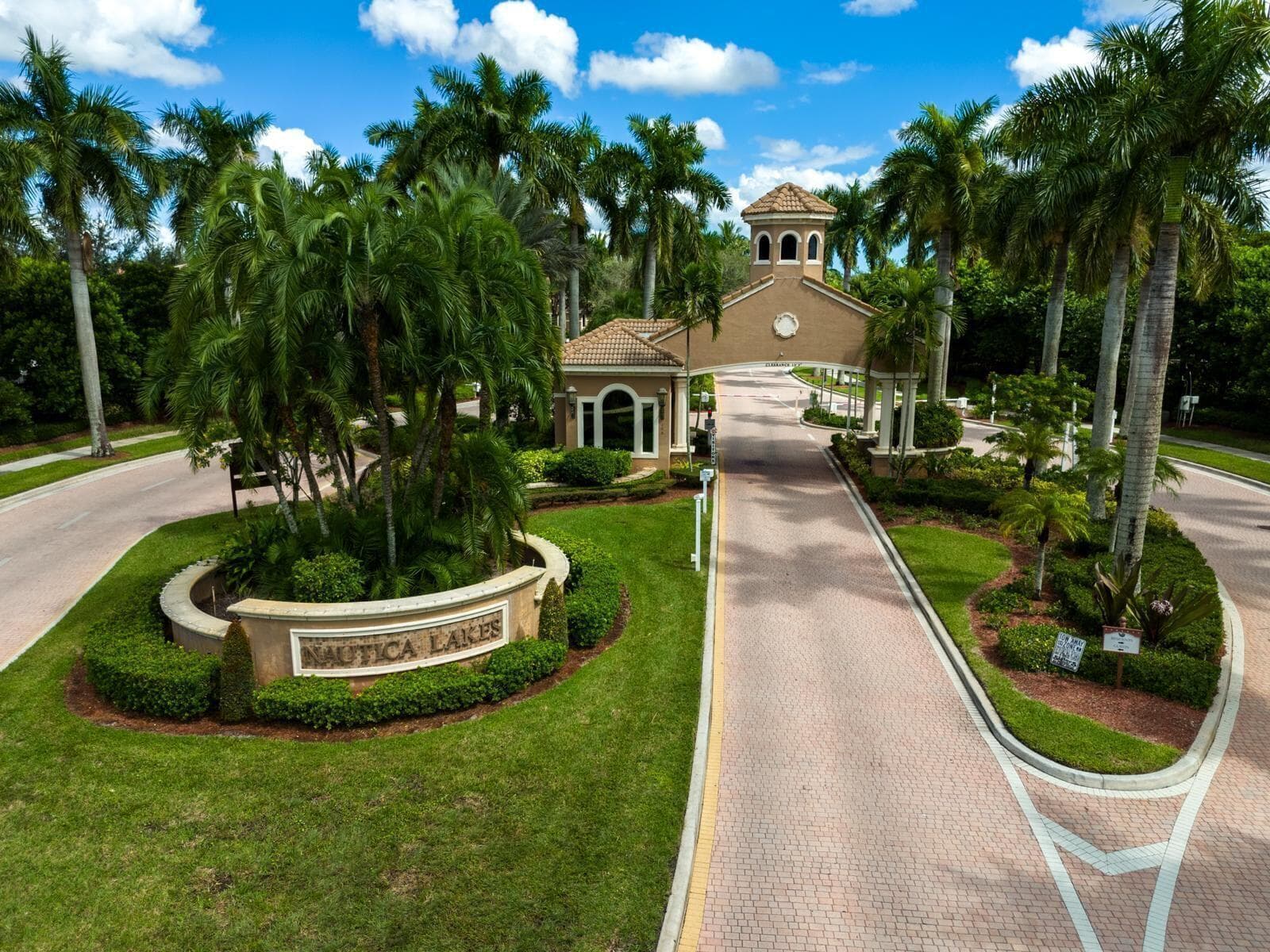 11487 Blue Violet Lane, Royal Palm Beach, FL 33411 — photo 22 of 39
