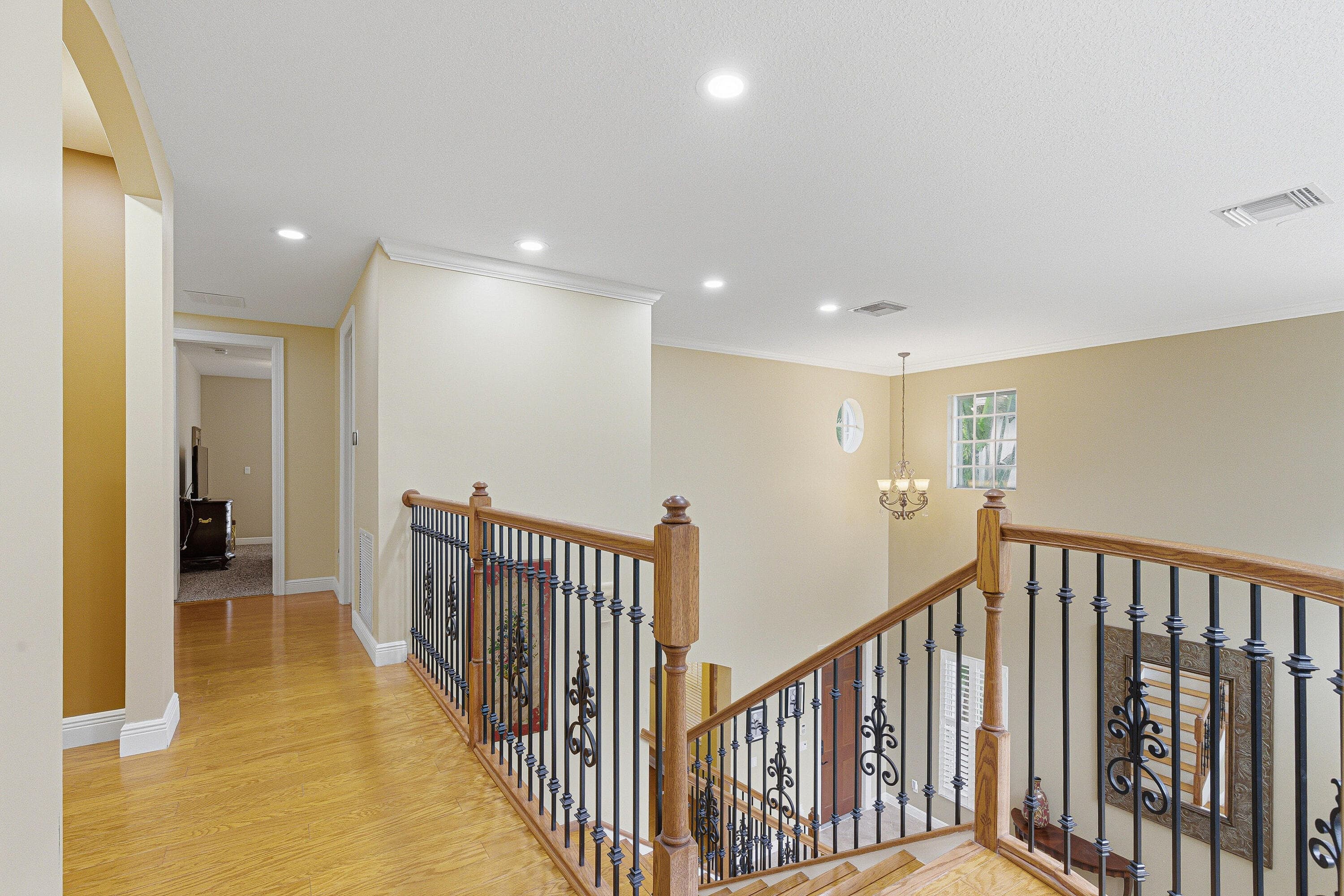946 Mill Creek Drive, Palm Beach Gardens, FL 33410 — photo 32 of 65
