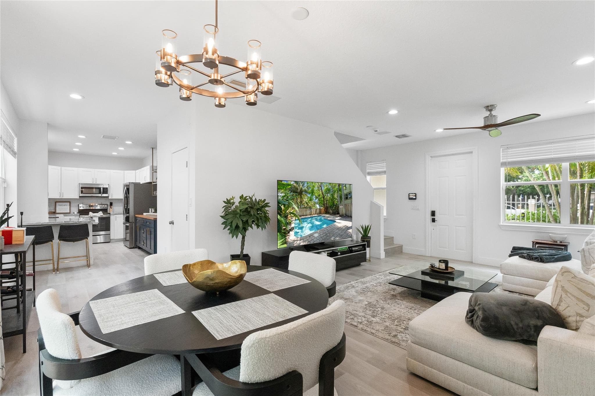 417 SW 8th Street, Fort Lauderdale, FL 33315 — photo 9 of 30