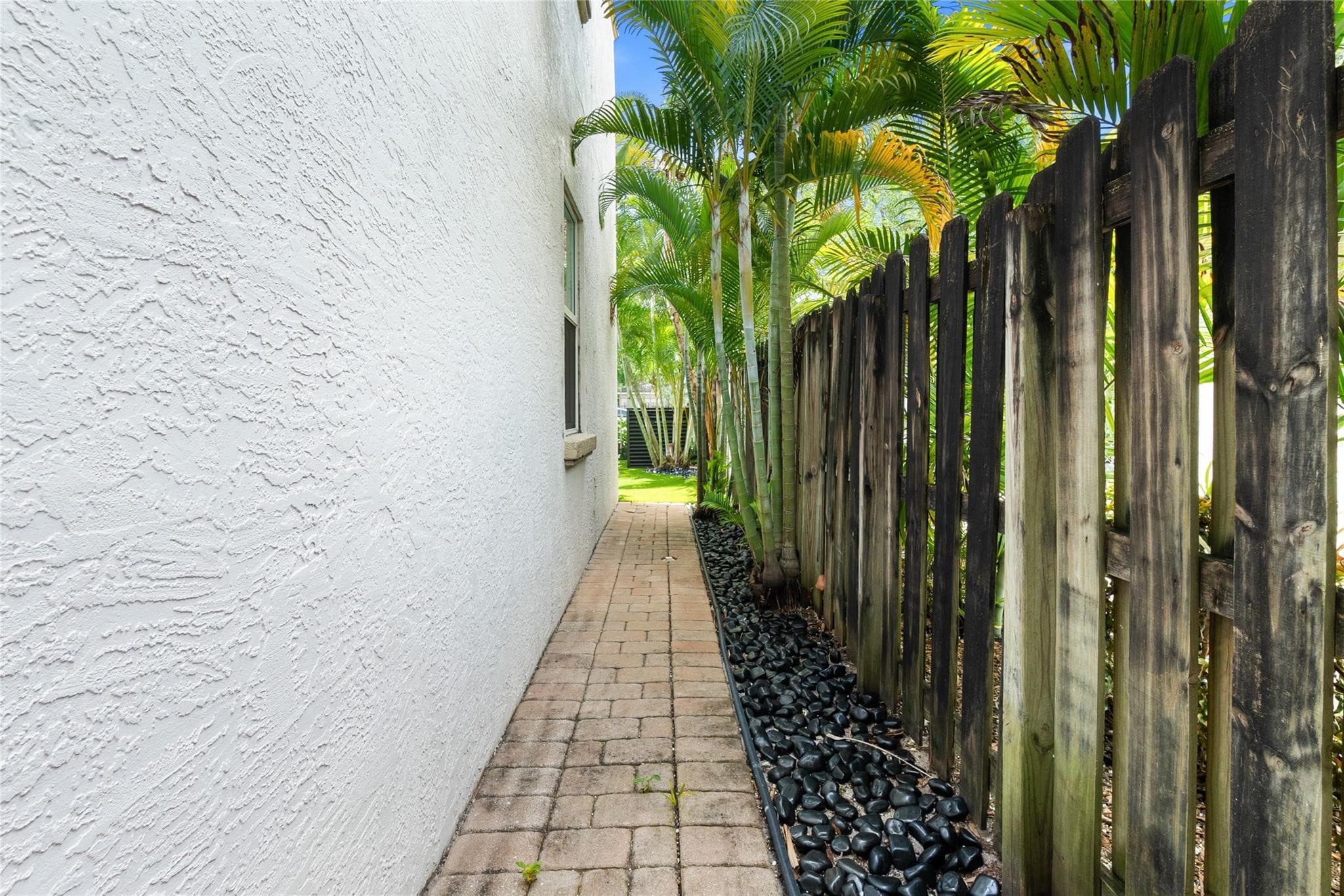 417 SW 8th Street, Fort Lauderdale, FL 33315 — photo 29 of 30