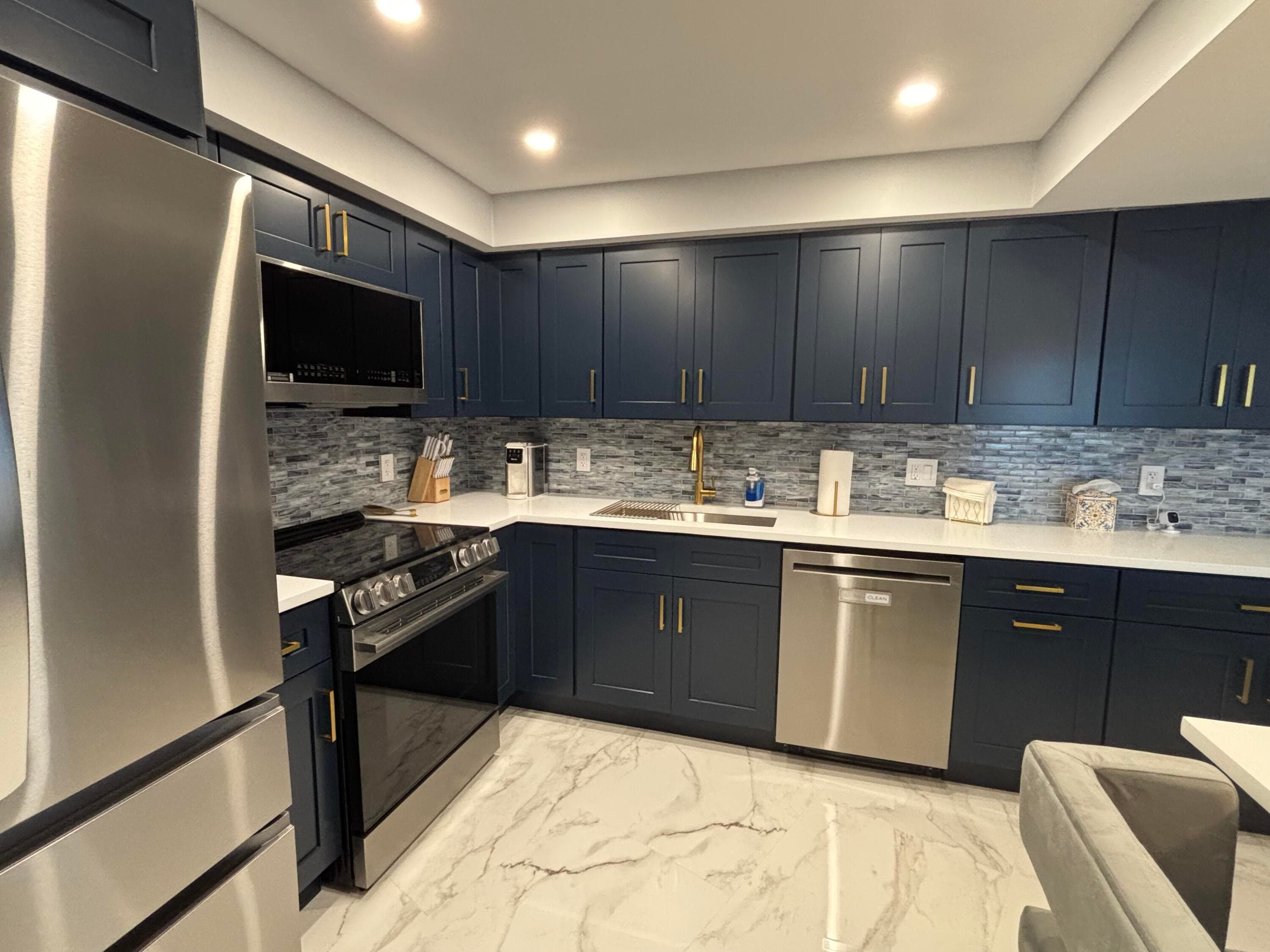 4900 N Ocean Boulevard 1209, Lauderdale-By-The-Sea, FL 33308 — photo 10 of 27