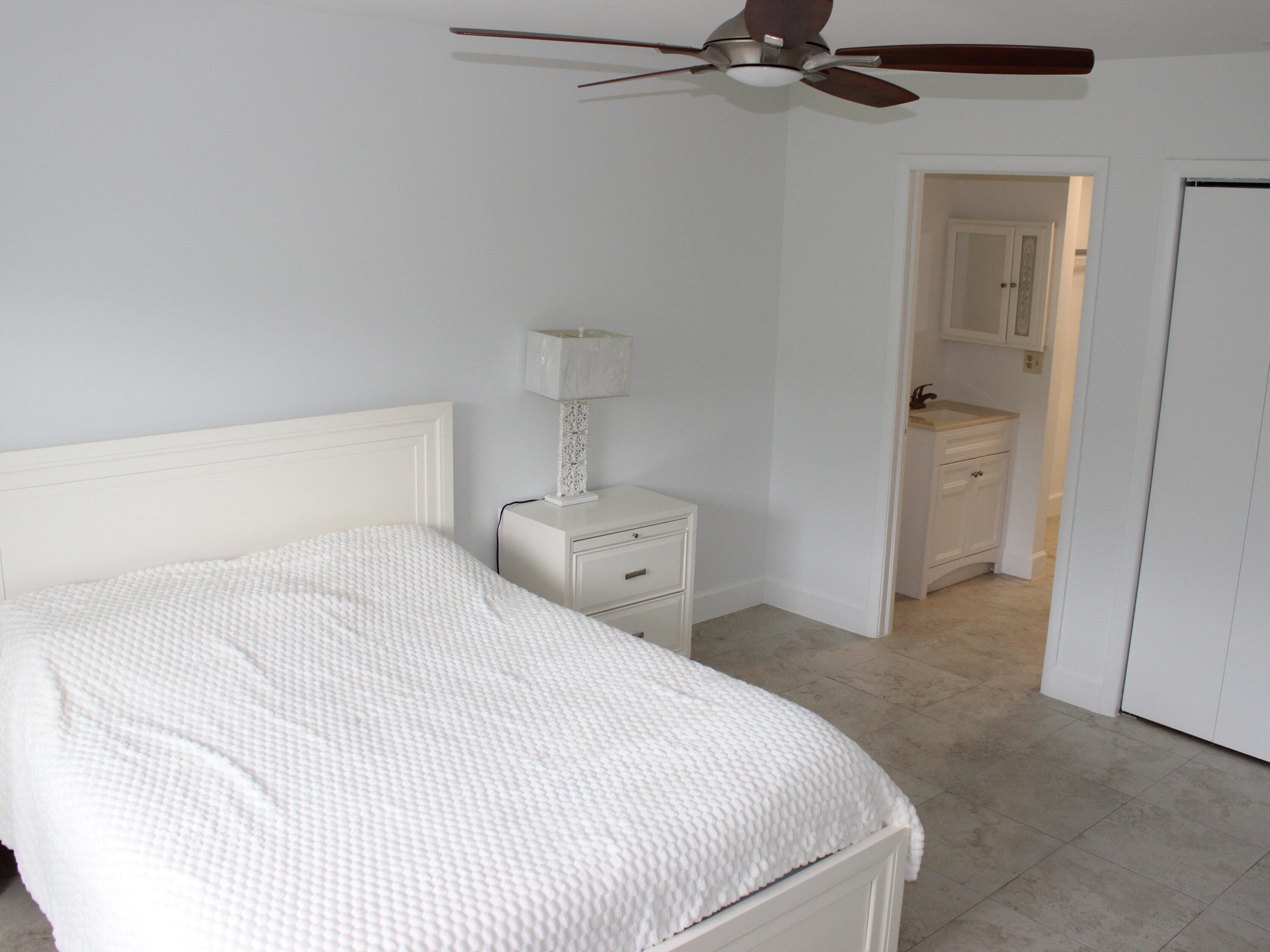 8573 Boca Drive 3, Boca Raton, FL 33433 — photo 9 of 32