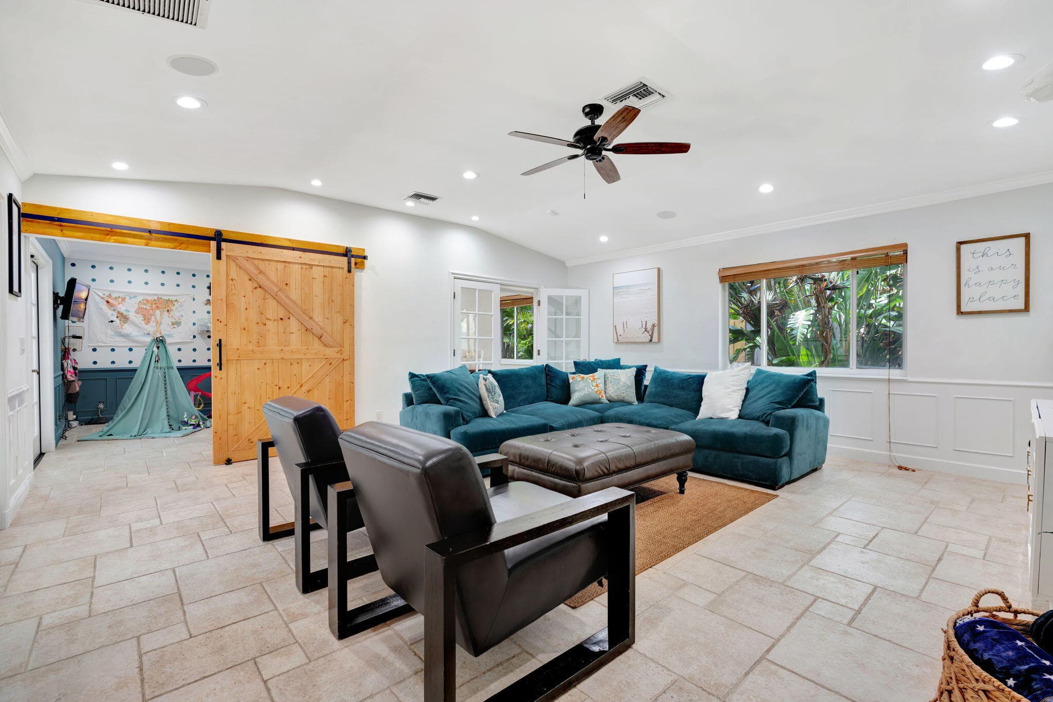 2436 Holly Lane NE, Palm Beach Gardens, FL 33410 — photo 9 of 57