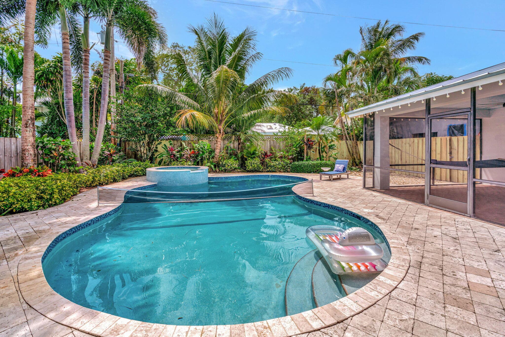 2436 Holly Lane NE, Palm Beach Gardens, FL 33410 — photo 39 of 57